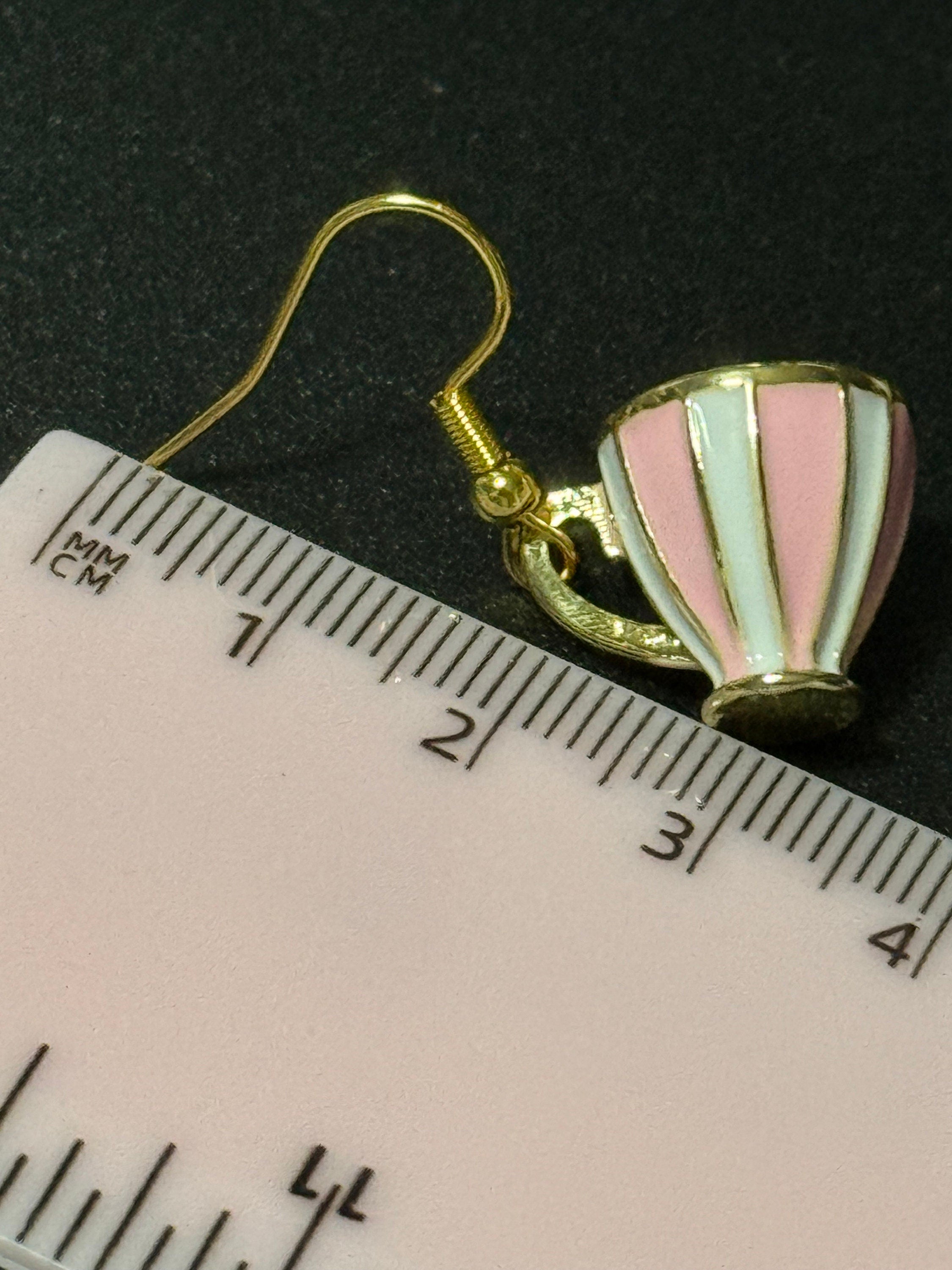 Pink and white stripes gilded tea cup novelty drop earrings Vintage tea-party