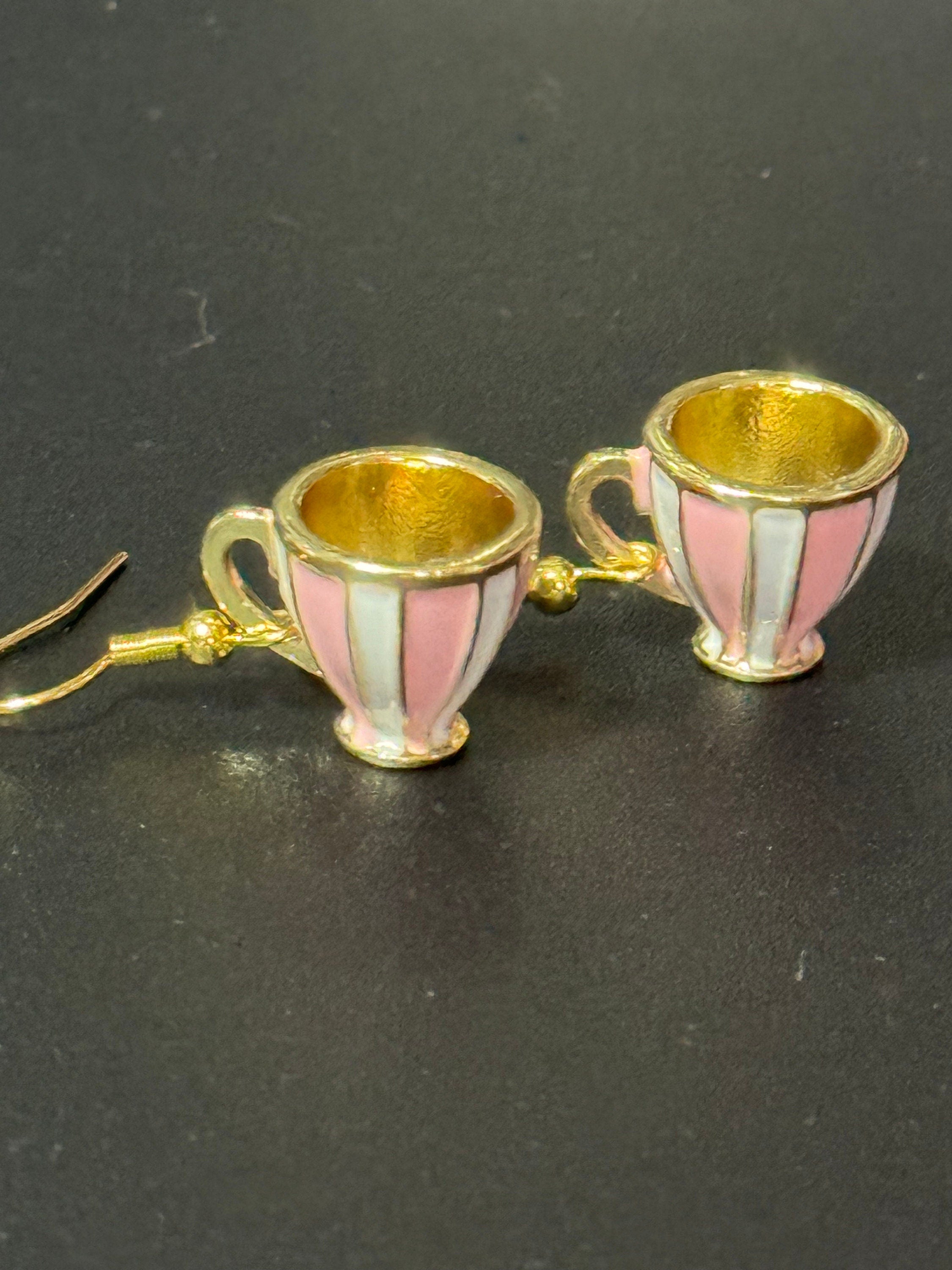 Pink and white stripes gilded tea cup novelty drop earrings Vintage tea-party