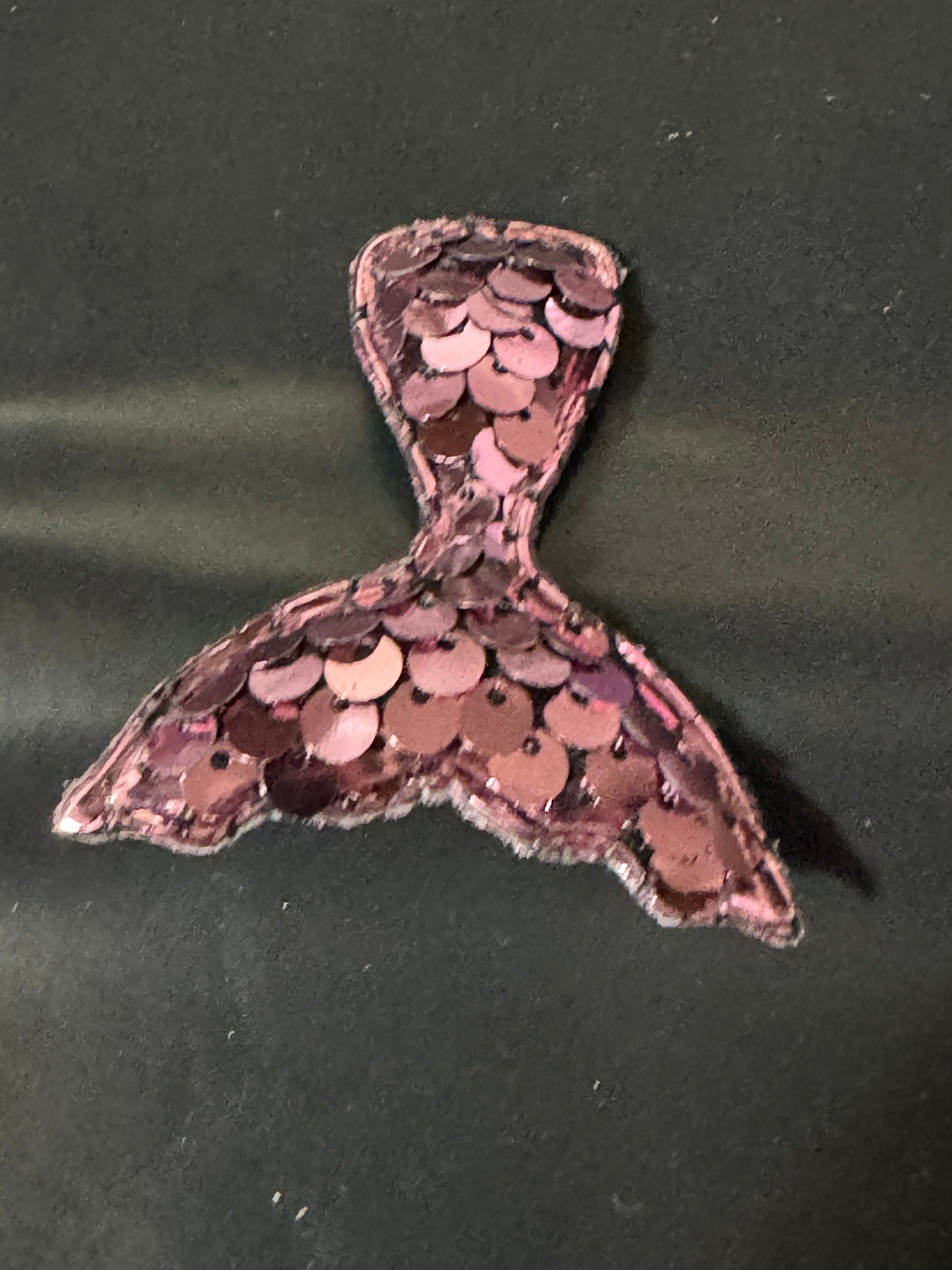 Pink Sequin Mermaid Tail Patch: Sew-On Nautical Appliqué (6cm x 5cm)