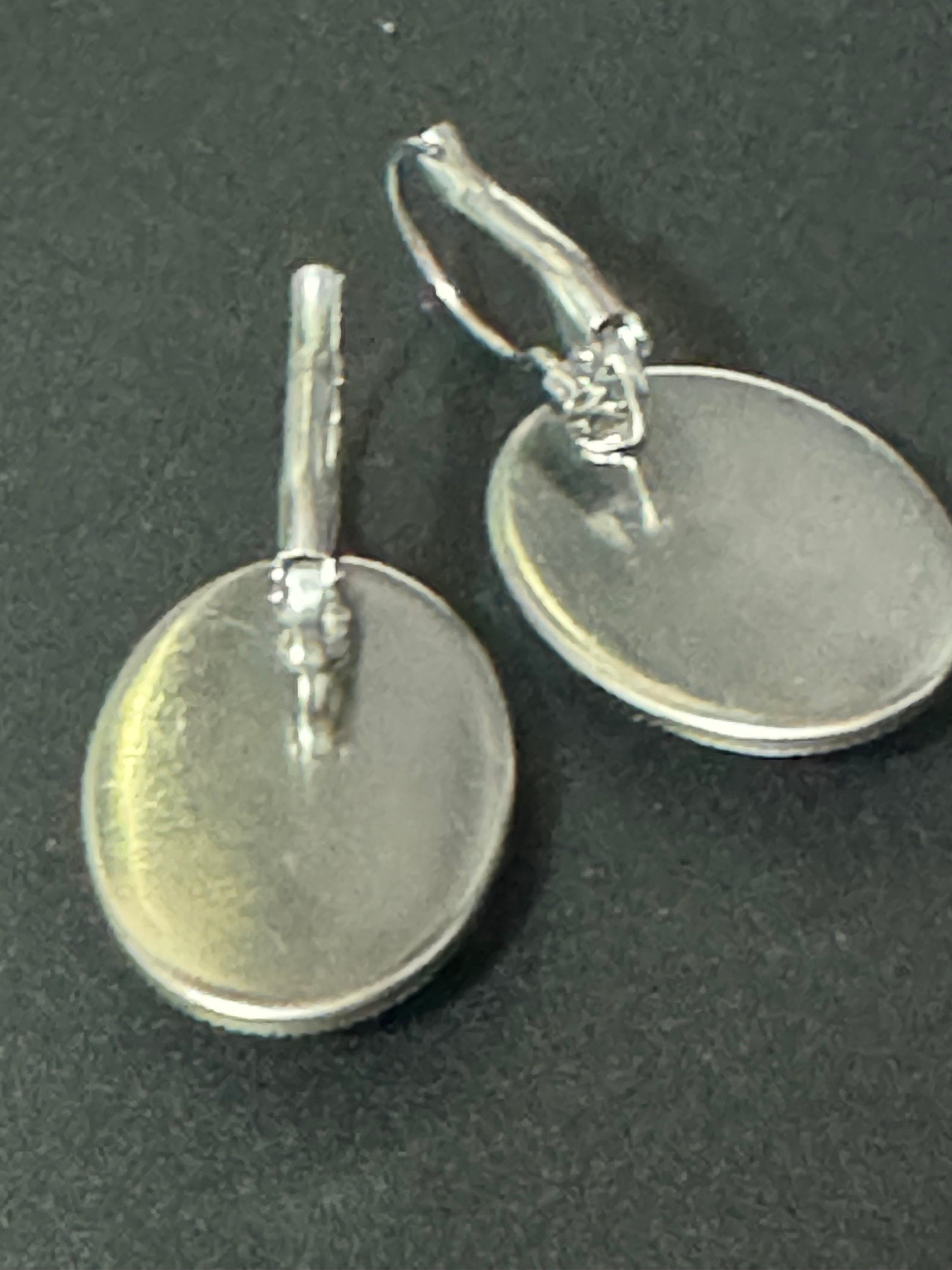 Antique style handmade white resin cameo lady stainless steel oval lever back drop earrings