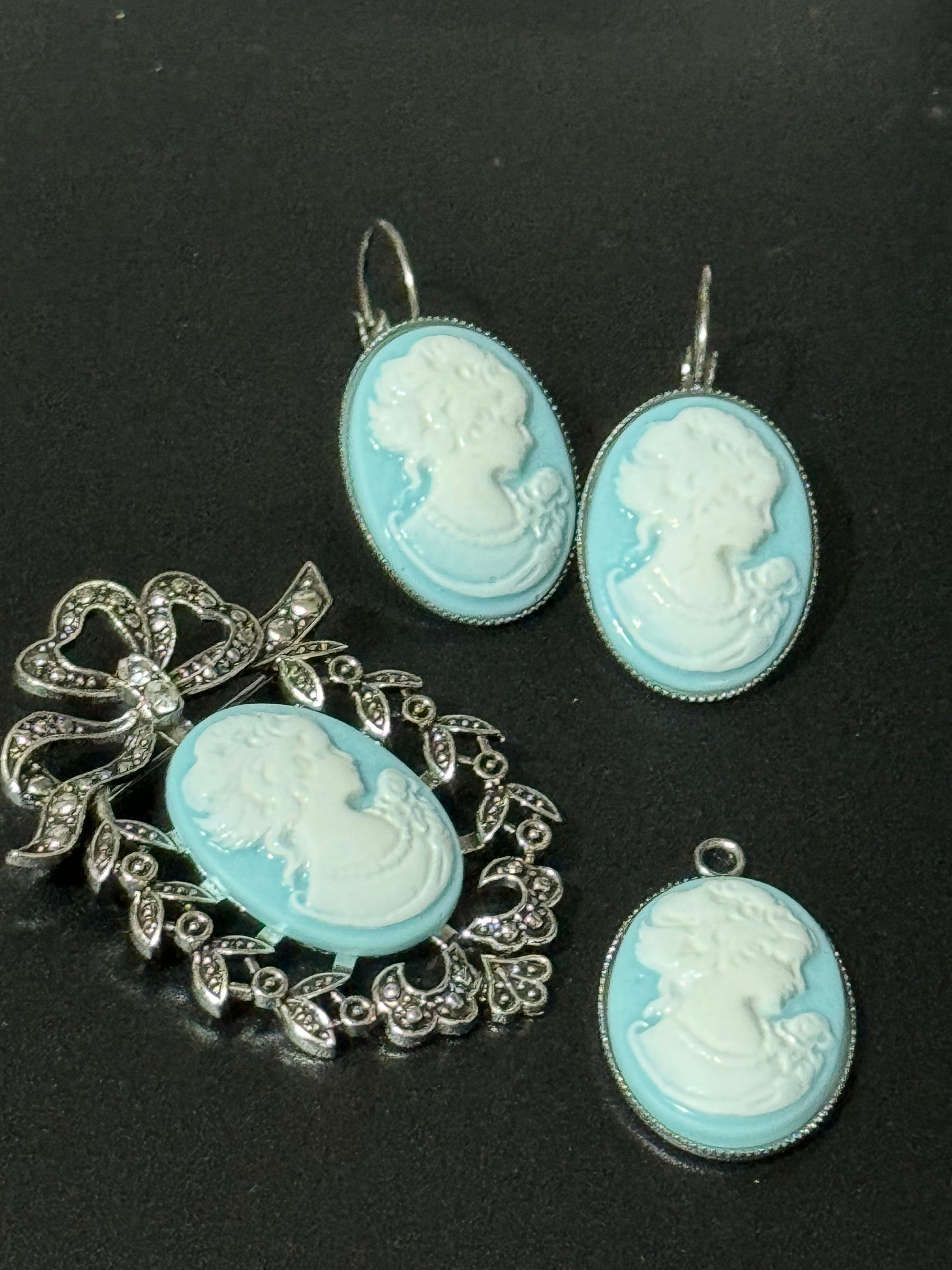 Antique style handmade Blue resin cameo lady stainless steel oval lever back drop earrings