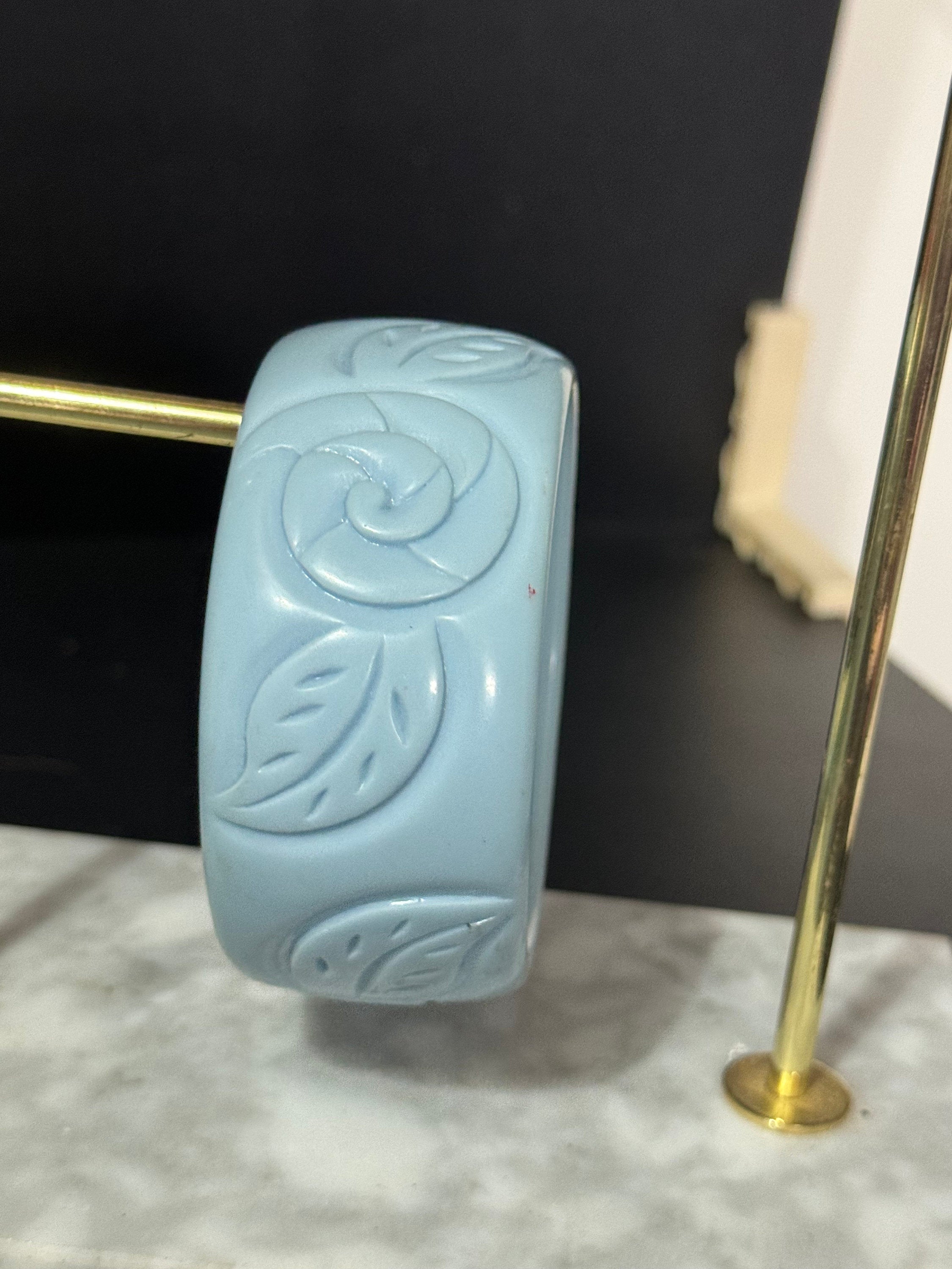 Light blue floral vintage chunky oversized abstract wide acrylic plastic bangle bracelet