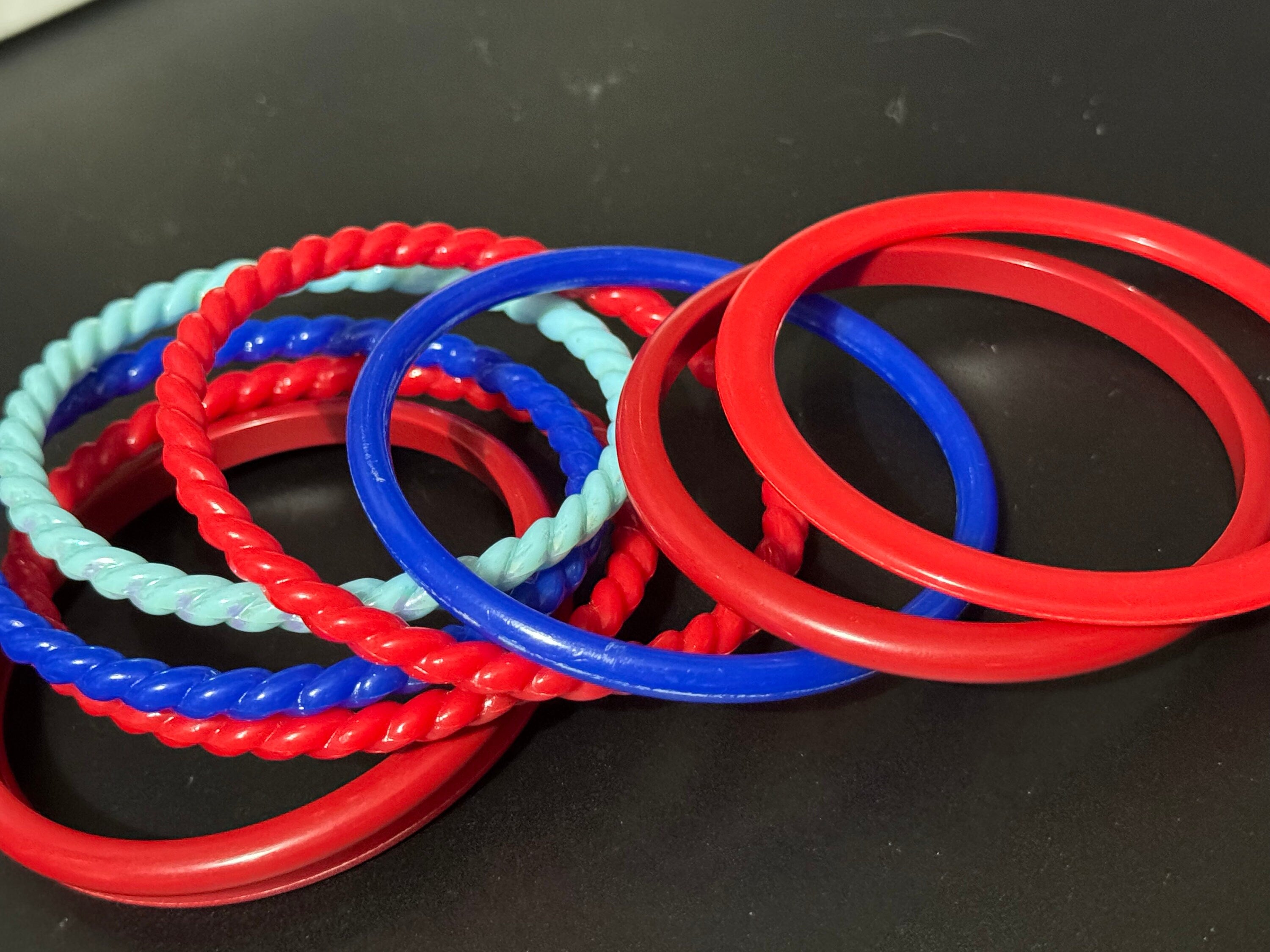 Vintage stack of RED and BLUE plastic bangles retro acrylic bracelets