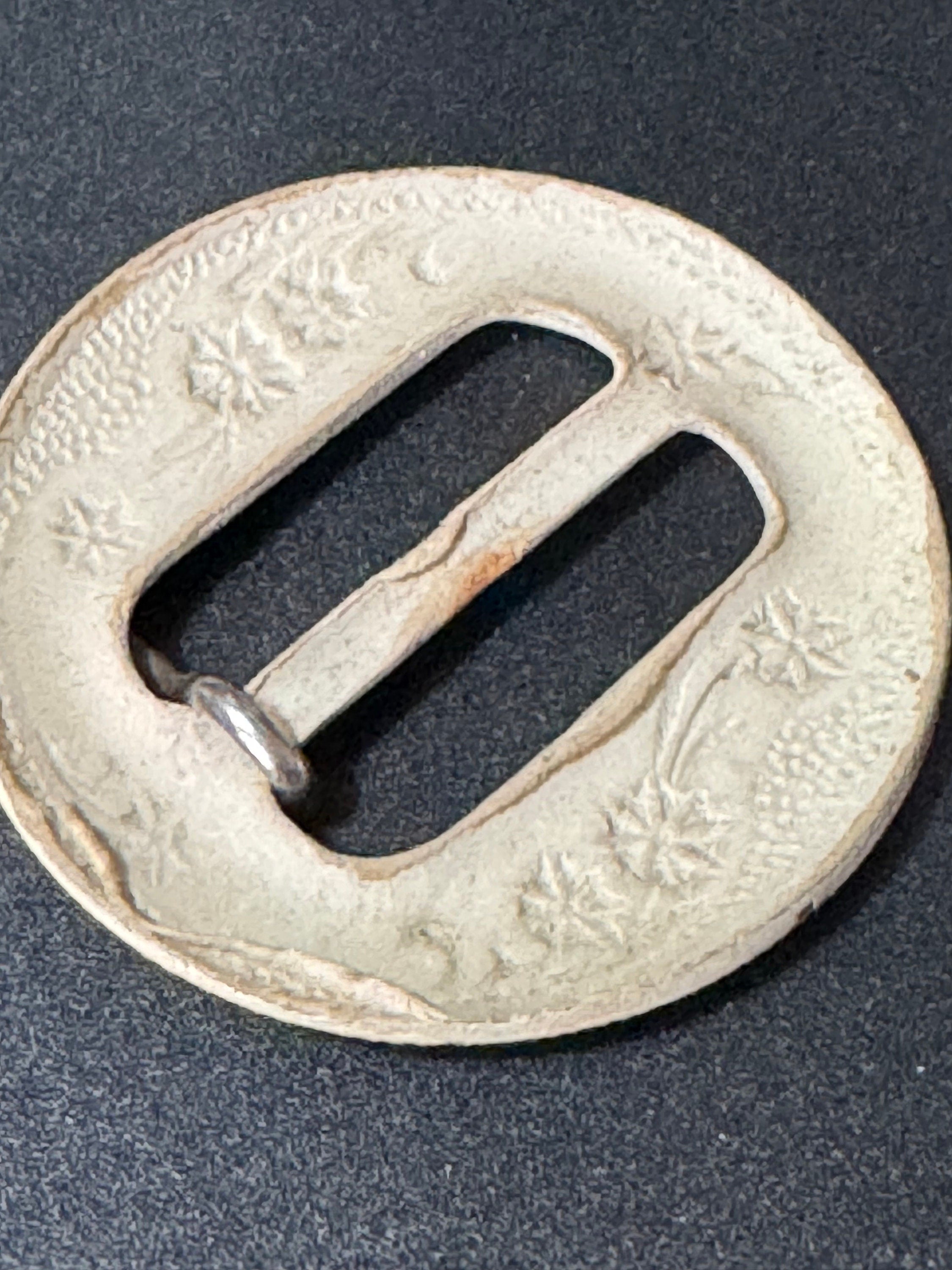 Vintage Art Deco Painted Flower Belt Buckle: 1930s Sewing Haberdashery