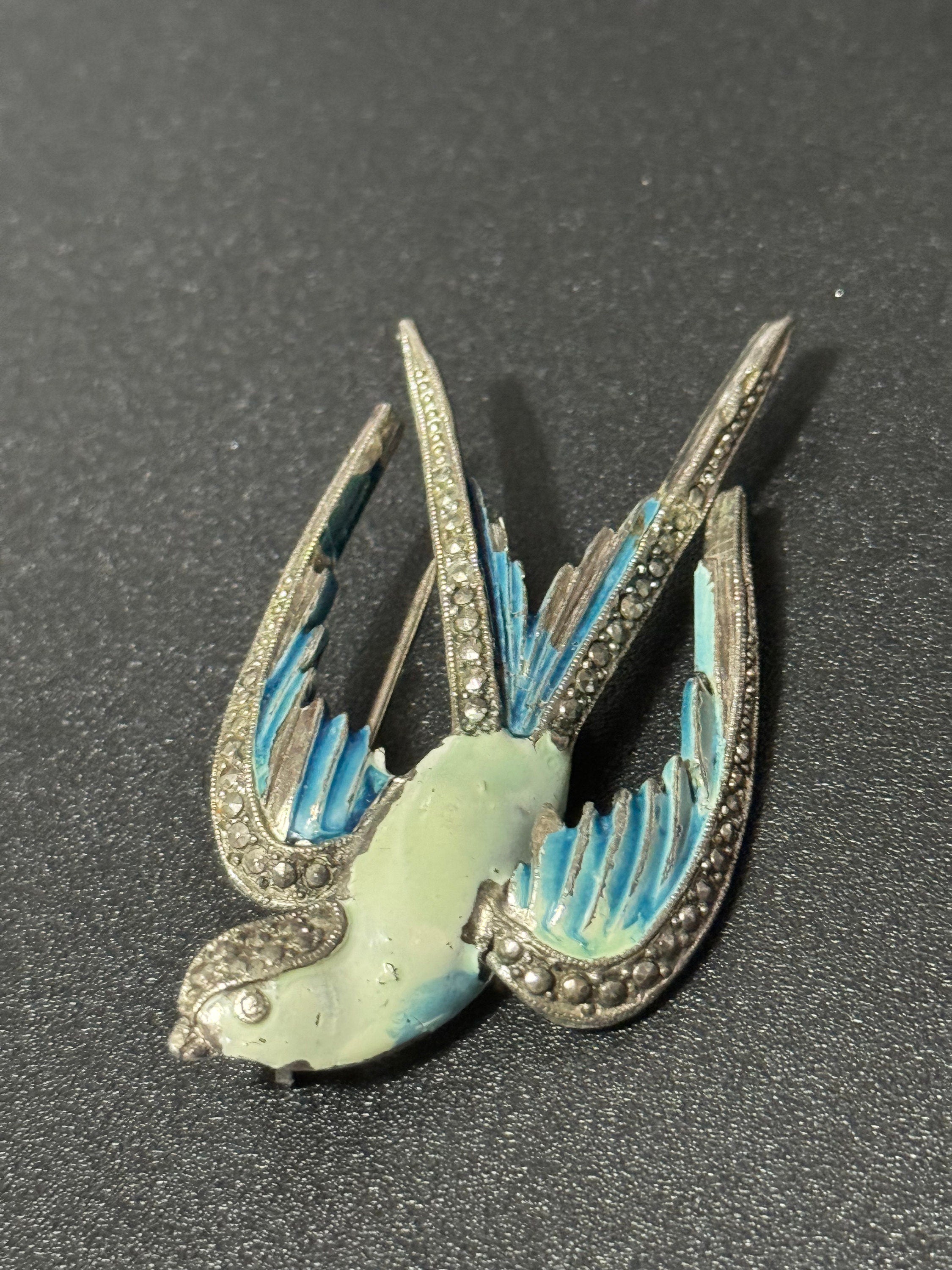 Vintage Green gemstone brass oval Brooch Stone Agate