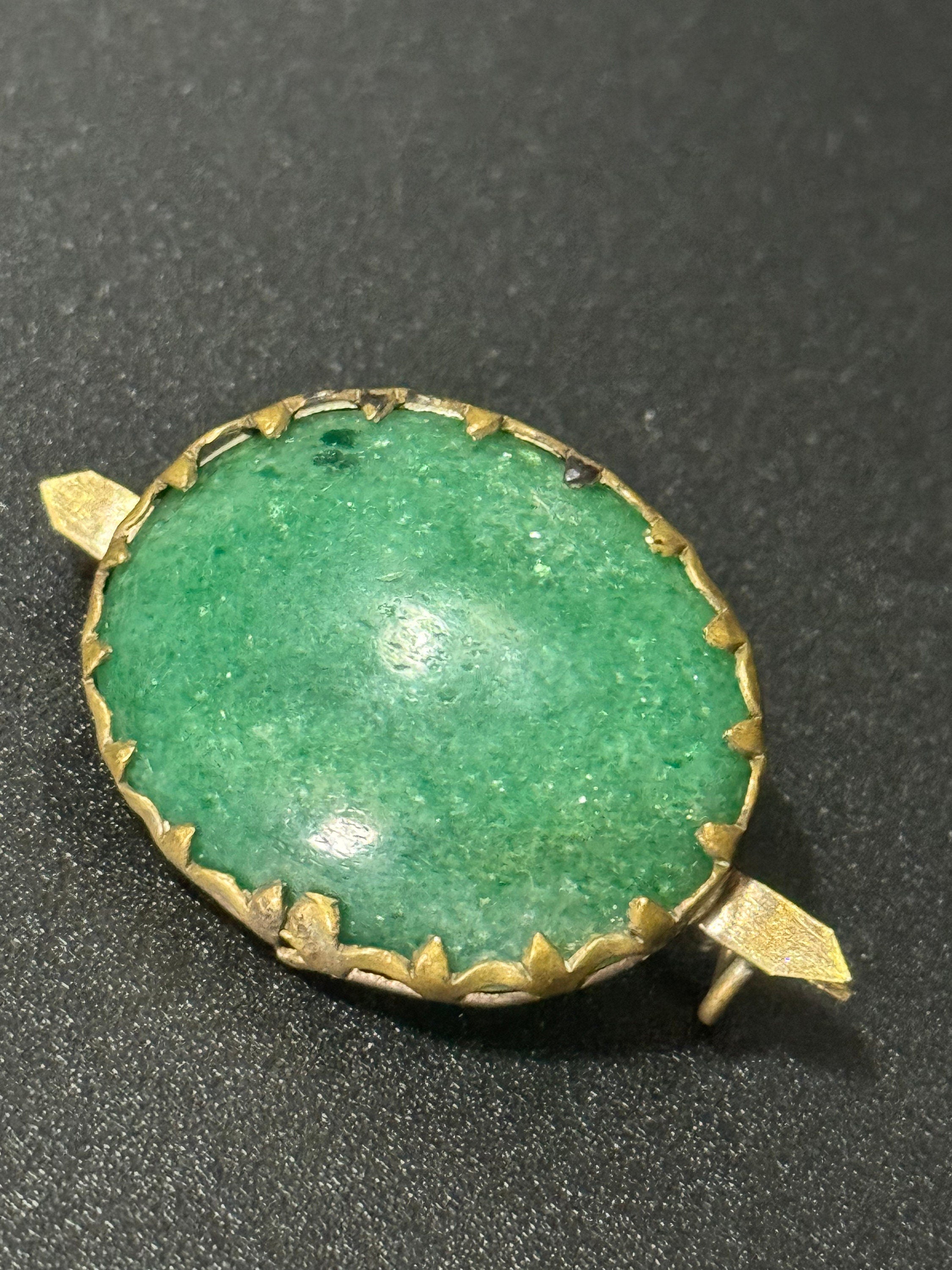 Vintage Green gemstone brass oval Brooch Stone Agate