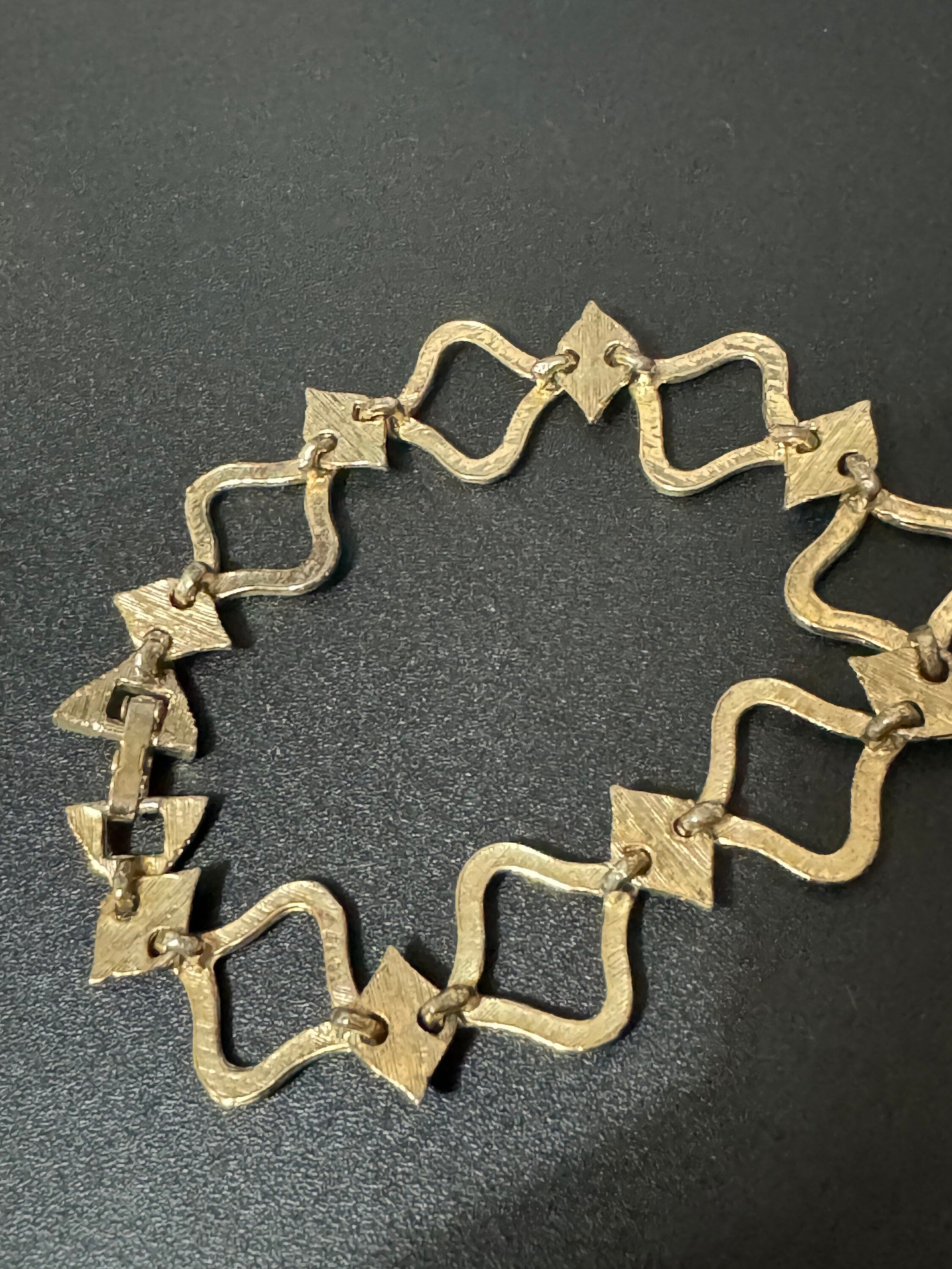 Vintage 1970s brushed gold tone panel link bracelet 20cm