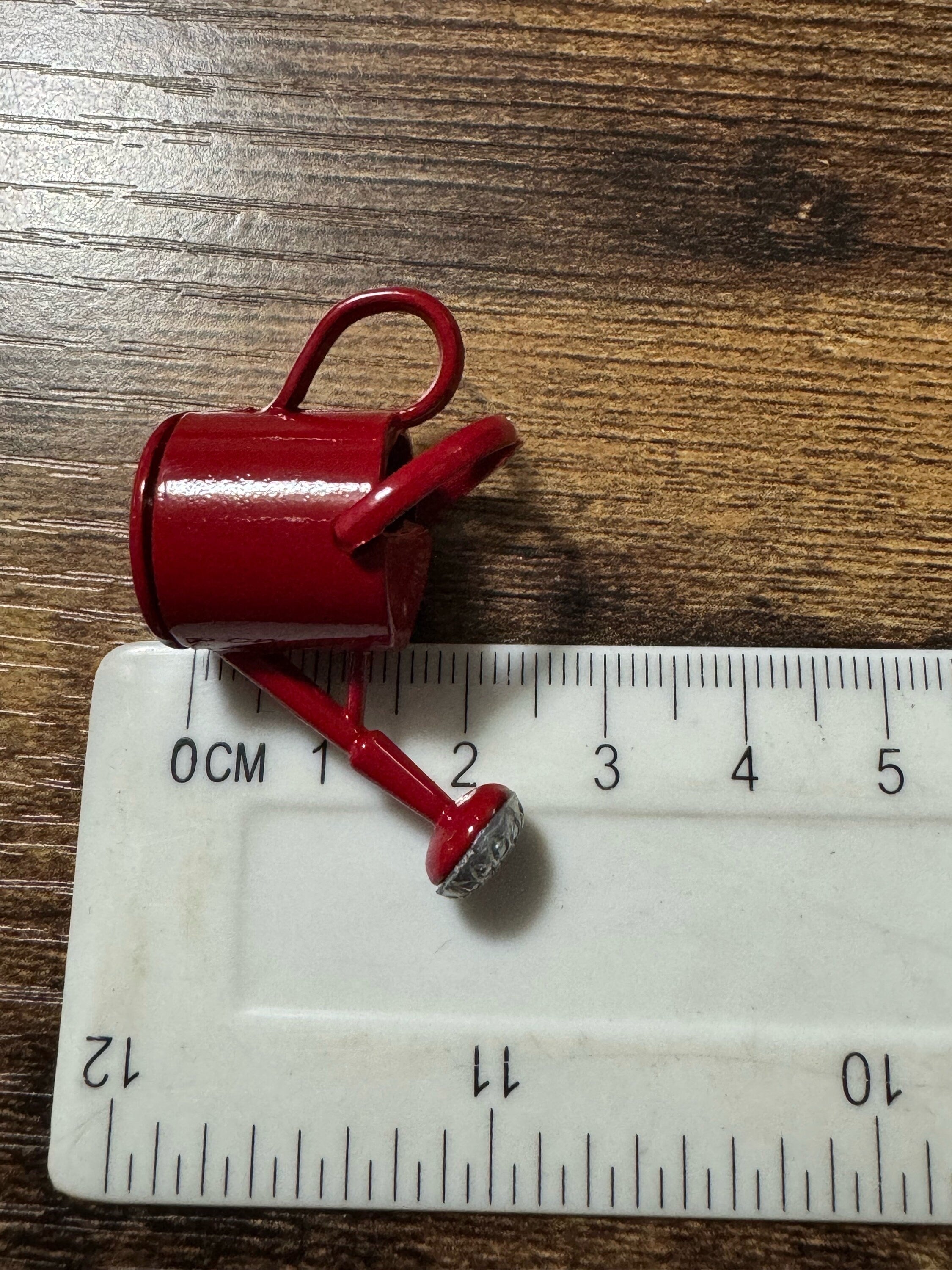 Miniature Red metal watering can garden tools gardener cake topper decoration scenery dolls