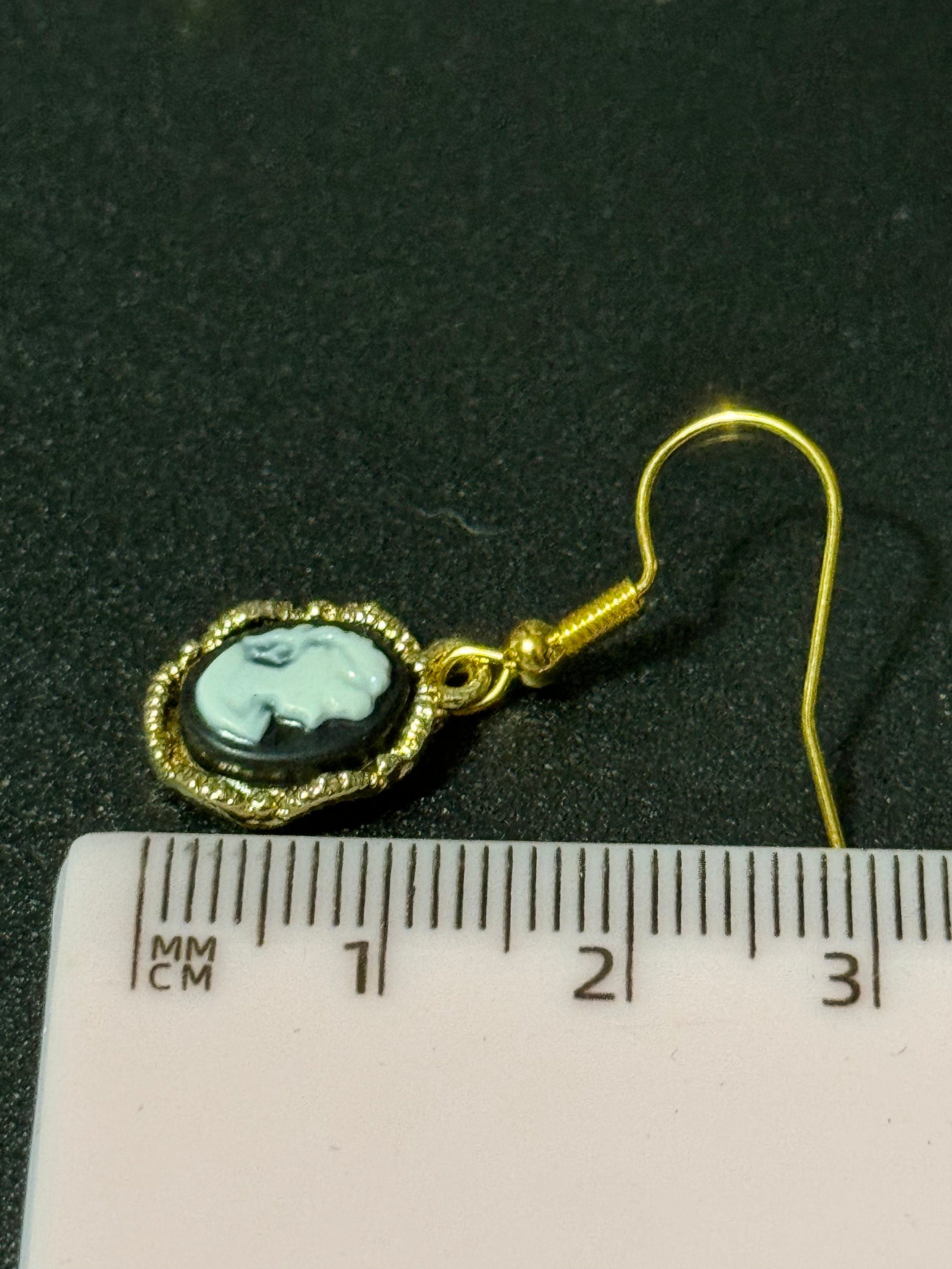 gold tone small black and white CAMEO drop earrings