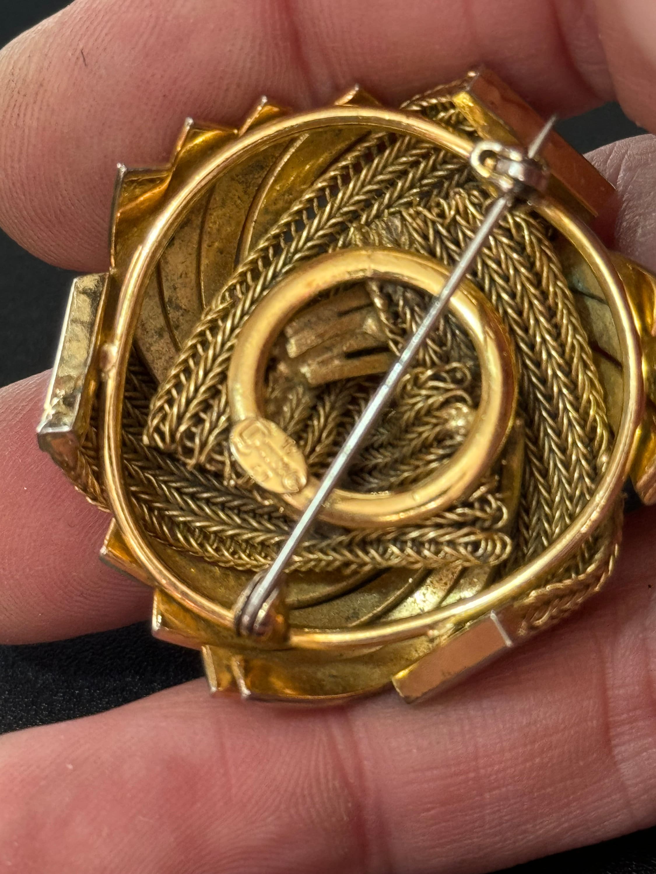 Signed GROSSE 1960 German Designer Gold Tone abstract classic knot design modernist high end brooch with roll clasp 1960s