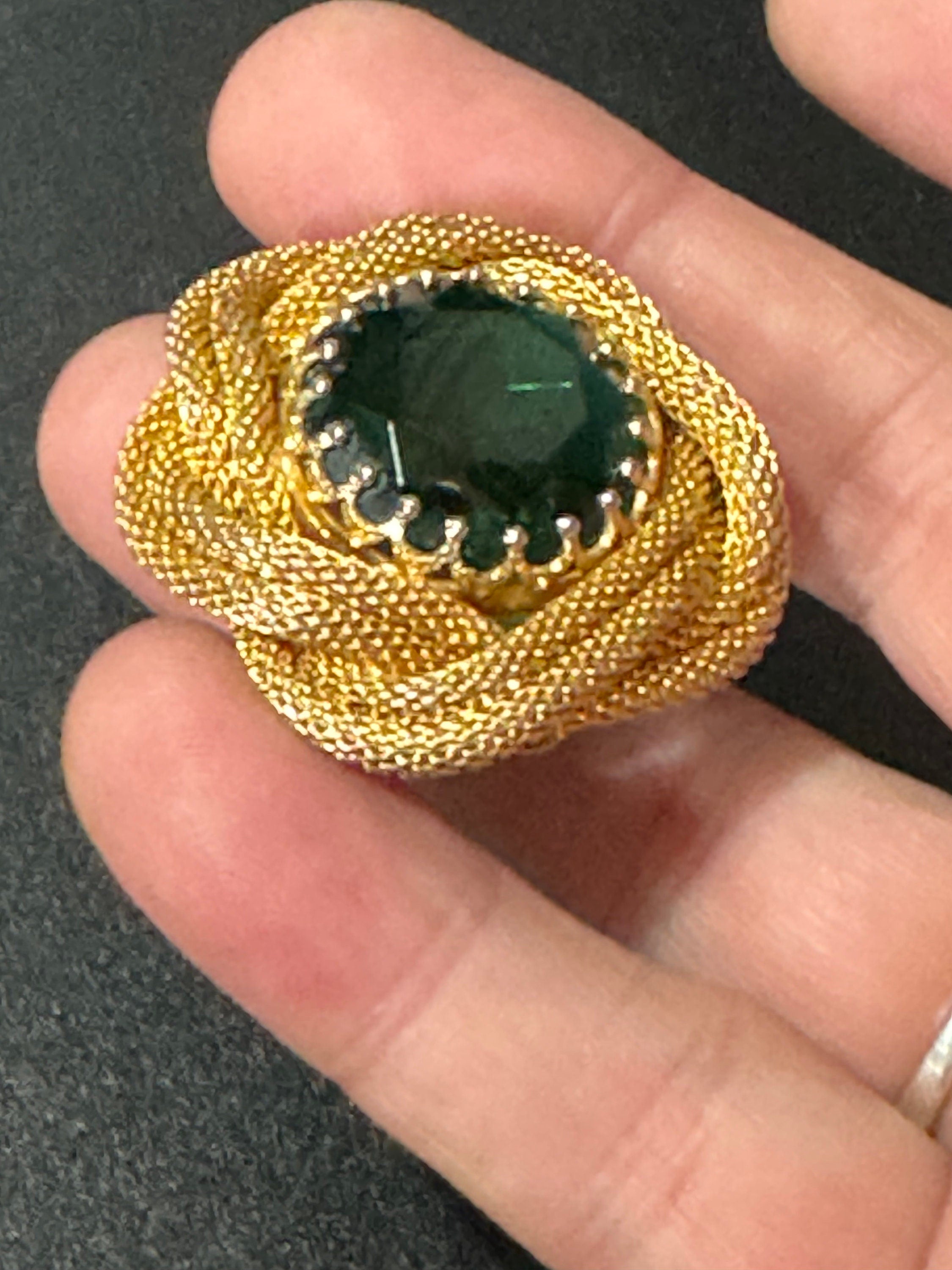 vintage modernist gold tone Green glass mesh brooch 4cm