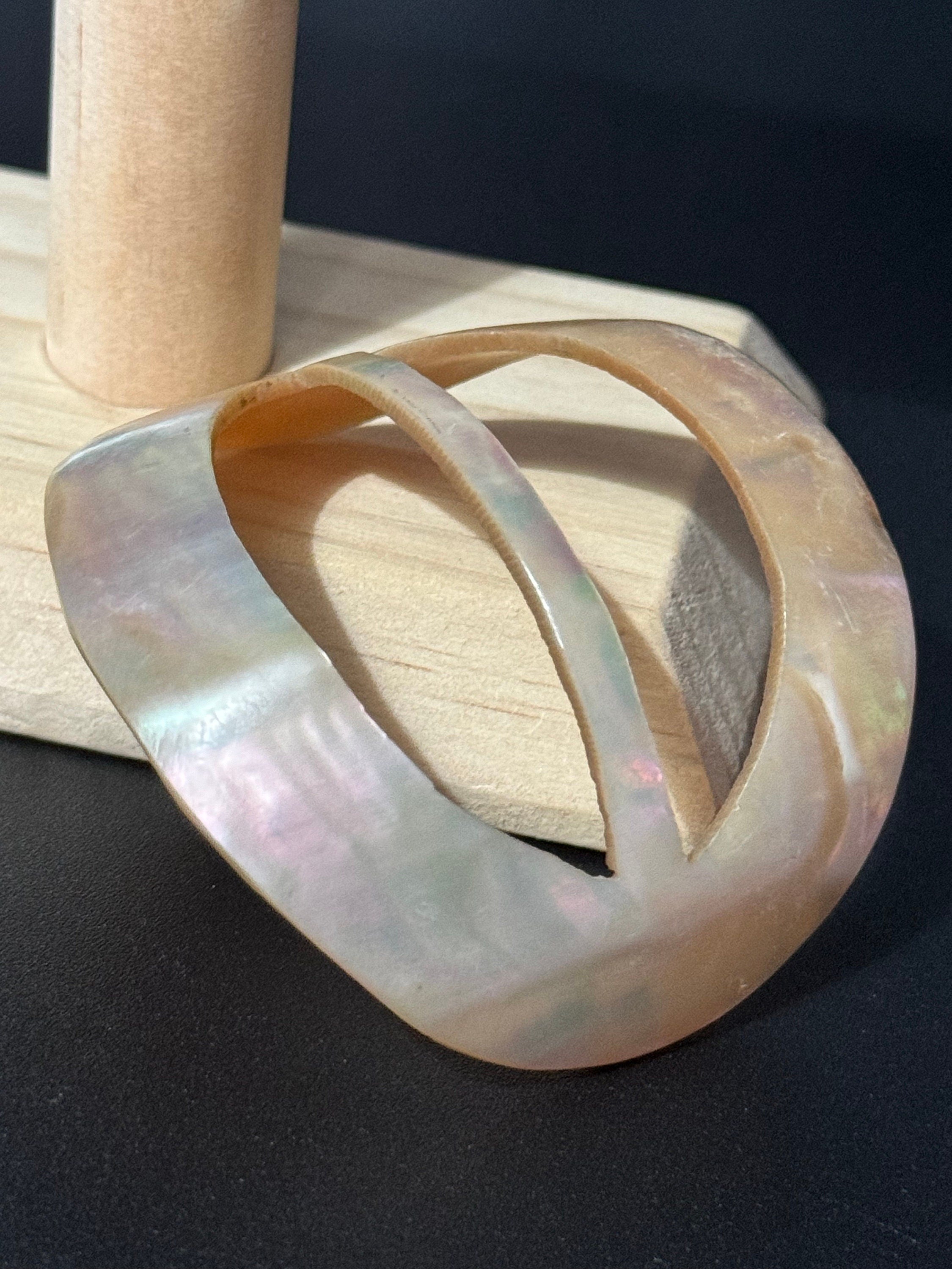 Large oval high curved Mother of Pearl belt buckle antique 6.5cm