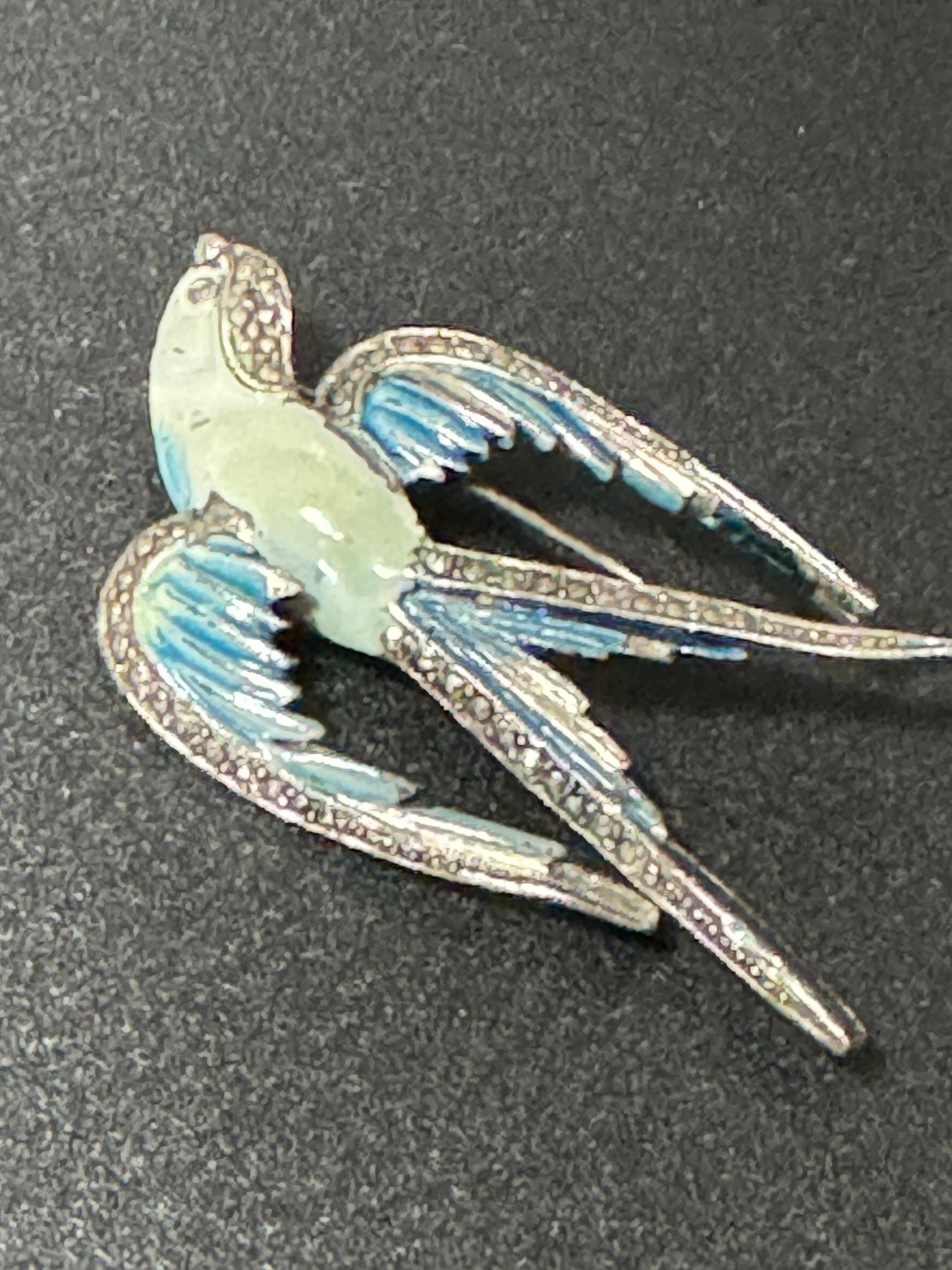 Vintage Green gemstone brass oval Brooch Stone Agate