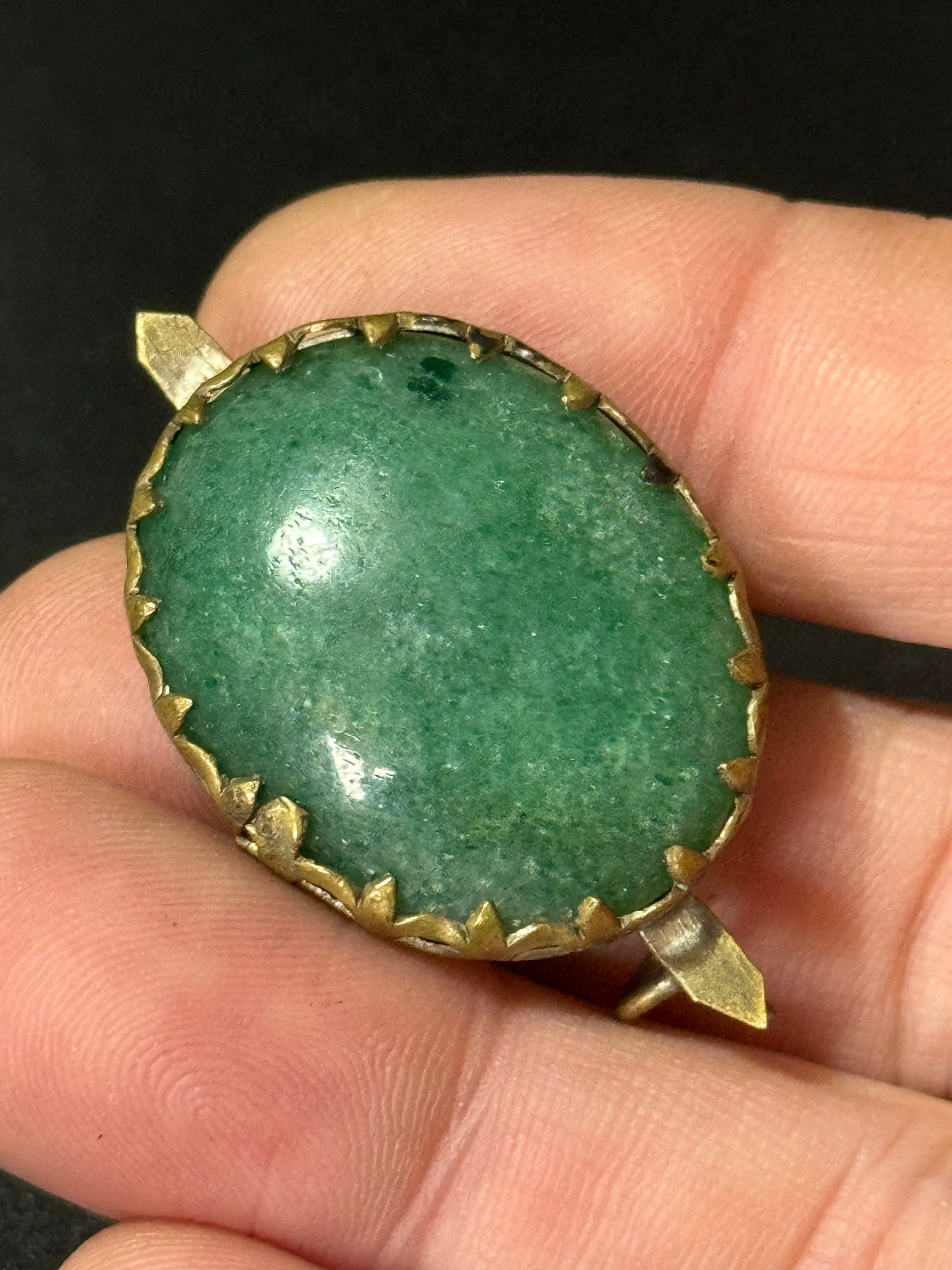Vintage Green gemstone brass oval Brooch Stone Agate
