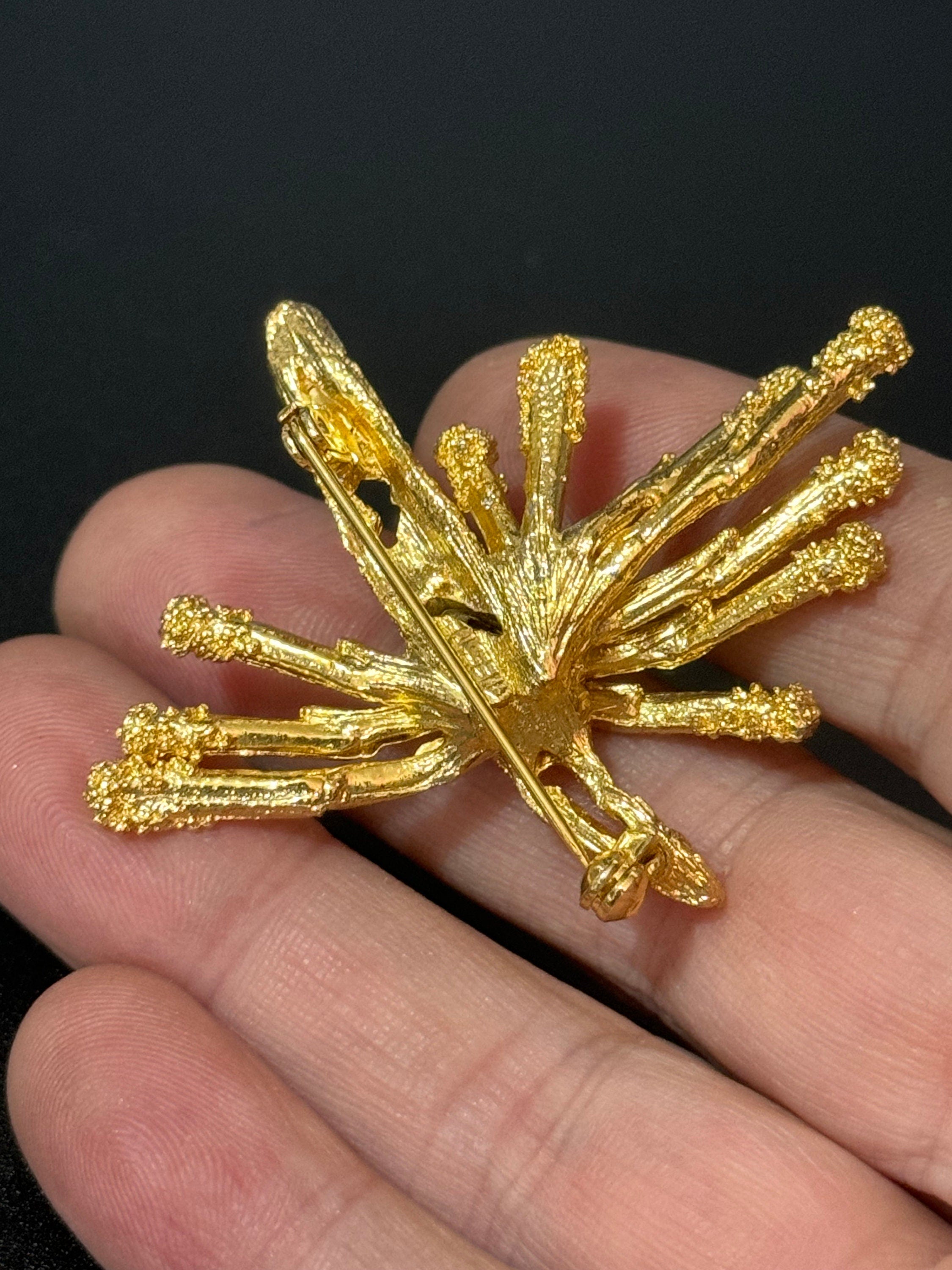 vintage modernist gold tone abstract textured spiked brooch