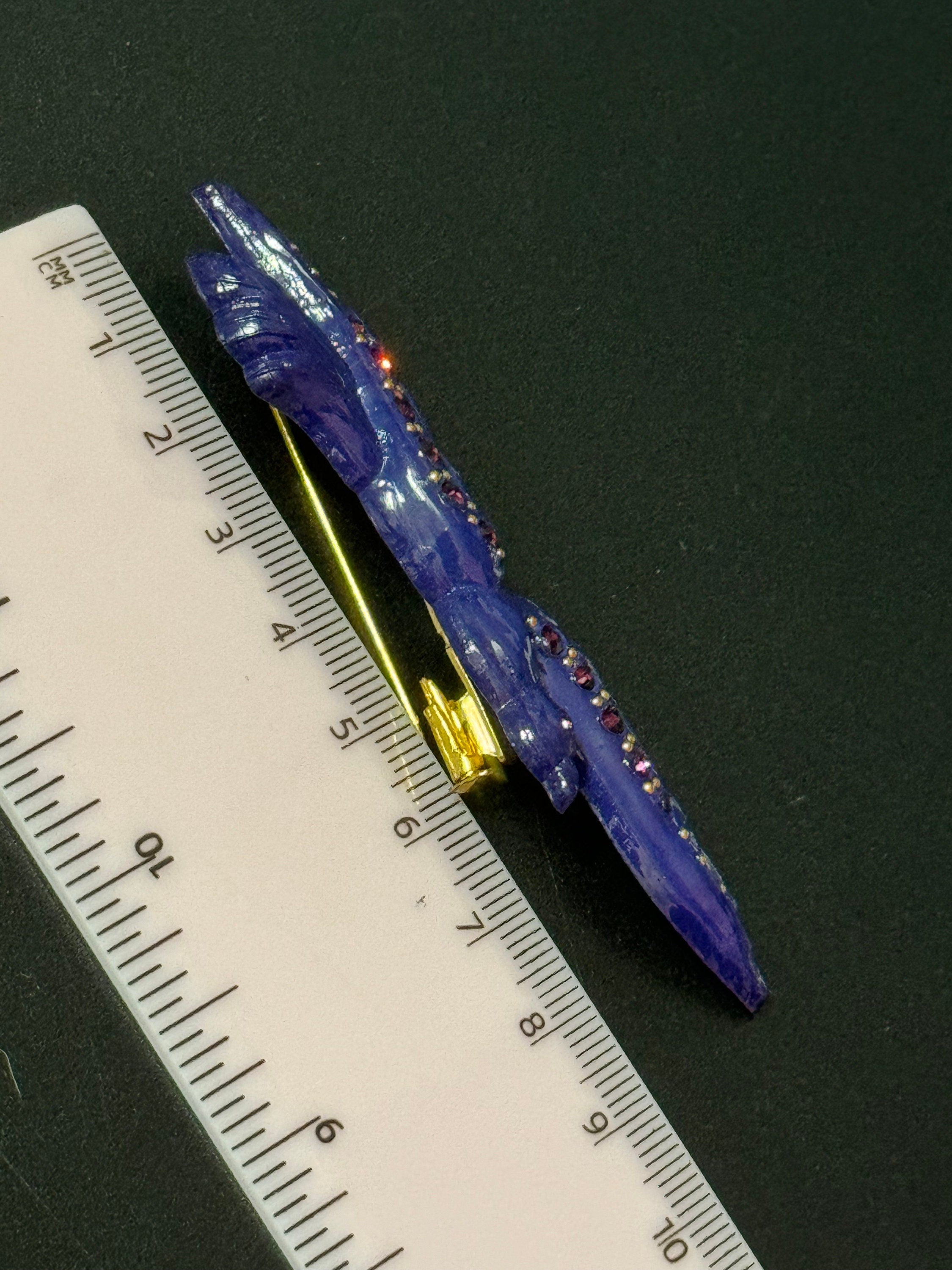 Oversized 9cm seagull brooch, vintage French early plastic purple celluloid