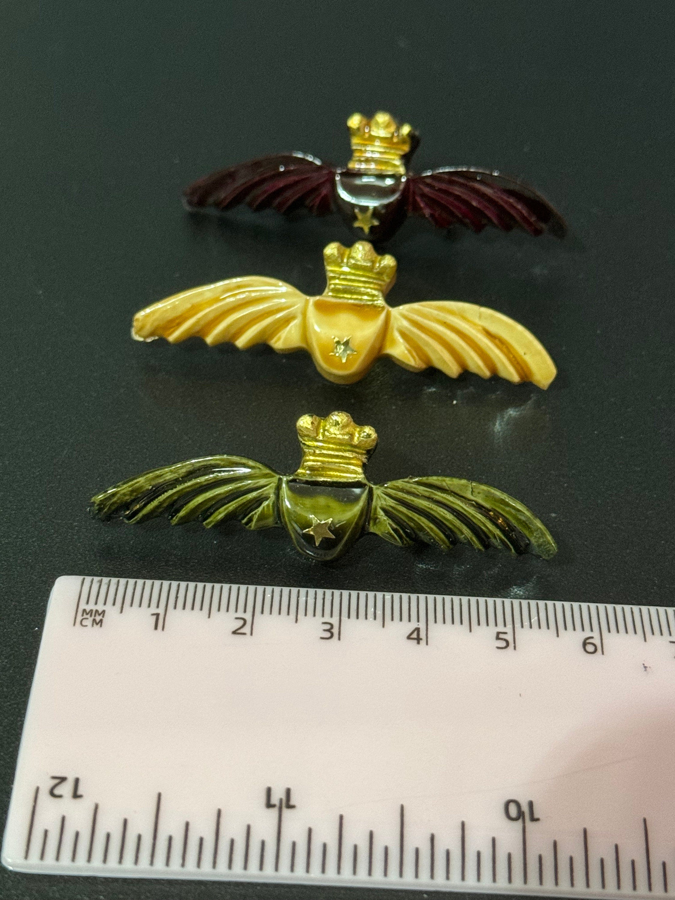 5.5cm military brooch , vintage French plastic wings airforce insignia Brooches