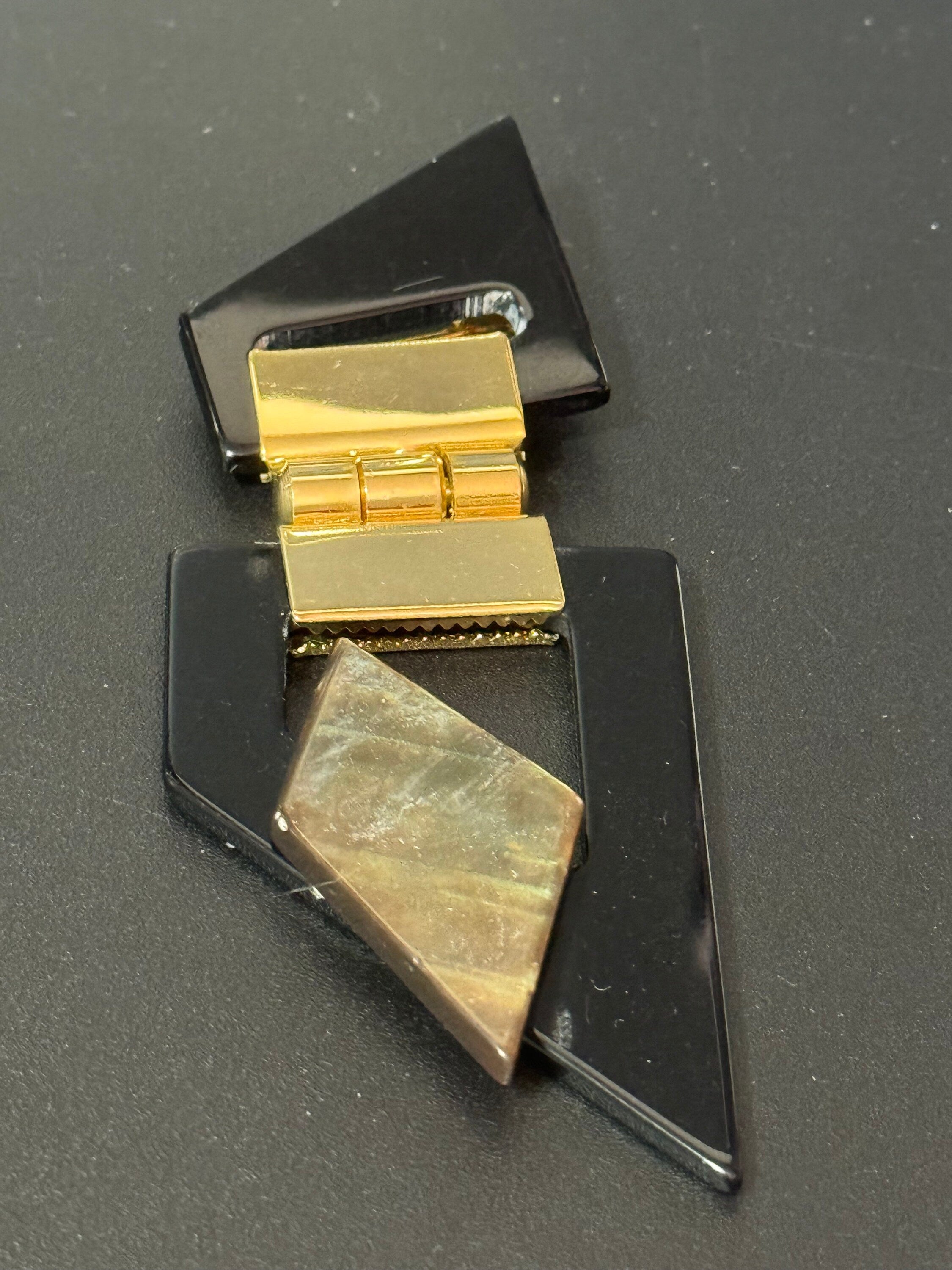 Oversized 10.5cm vintage novelty French early plastic celluloid black and beige medal buckle Brooch