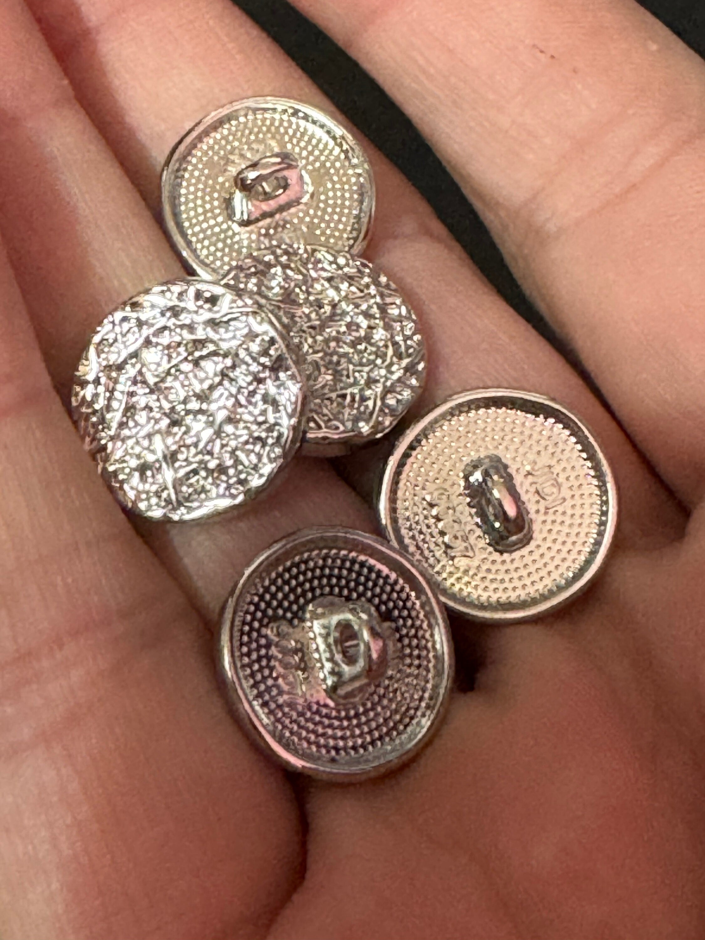 15mm silver textured buttons, metal ideal for blazers and cardigans, pack of 5