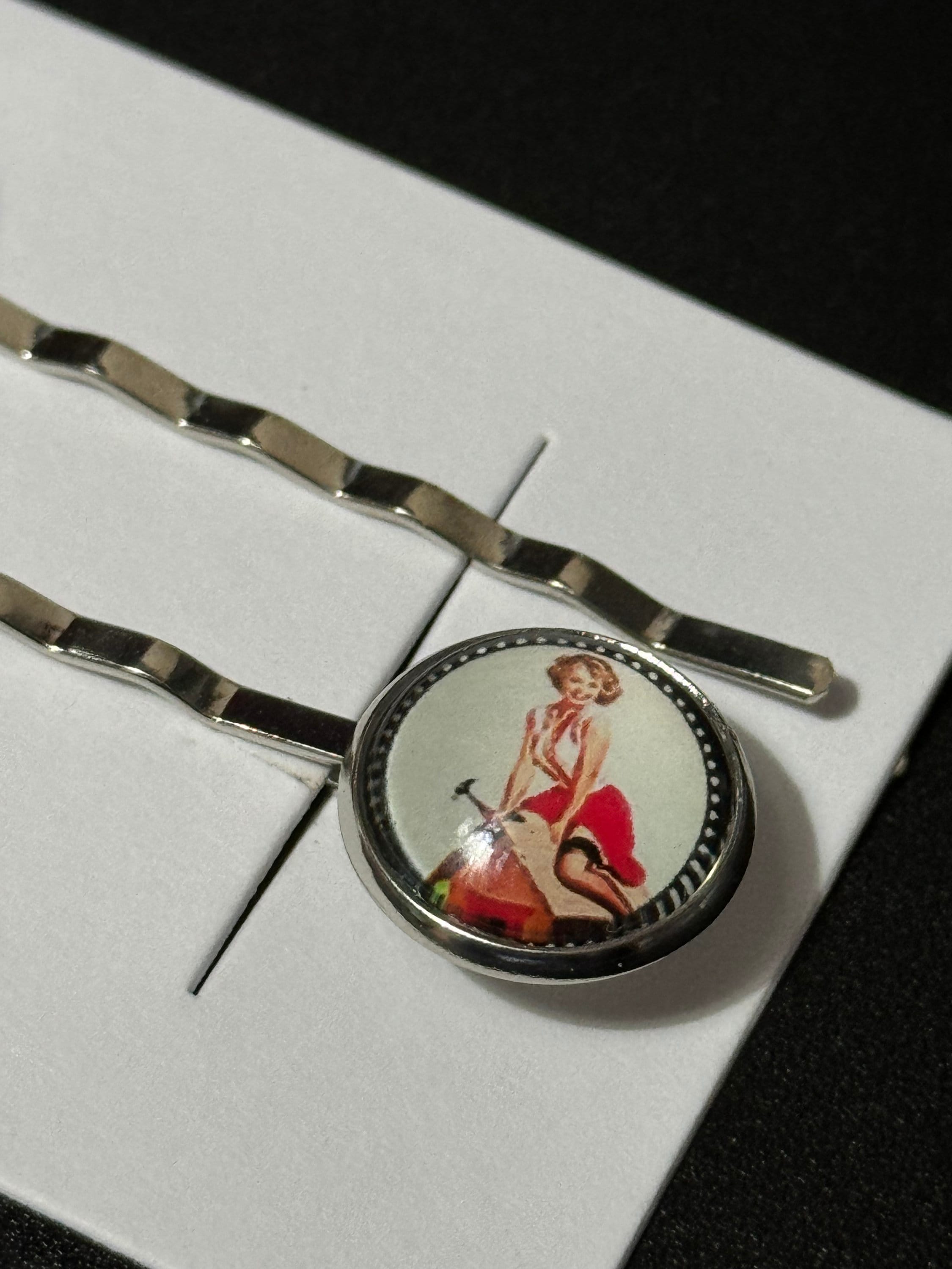 Vintage Pin Up Girl Hair Clips: Hollywood Glamour Silver Tone Slides