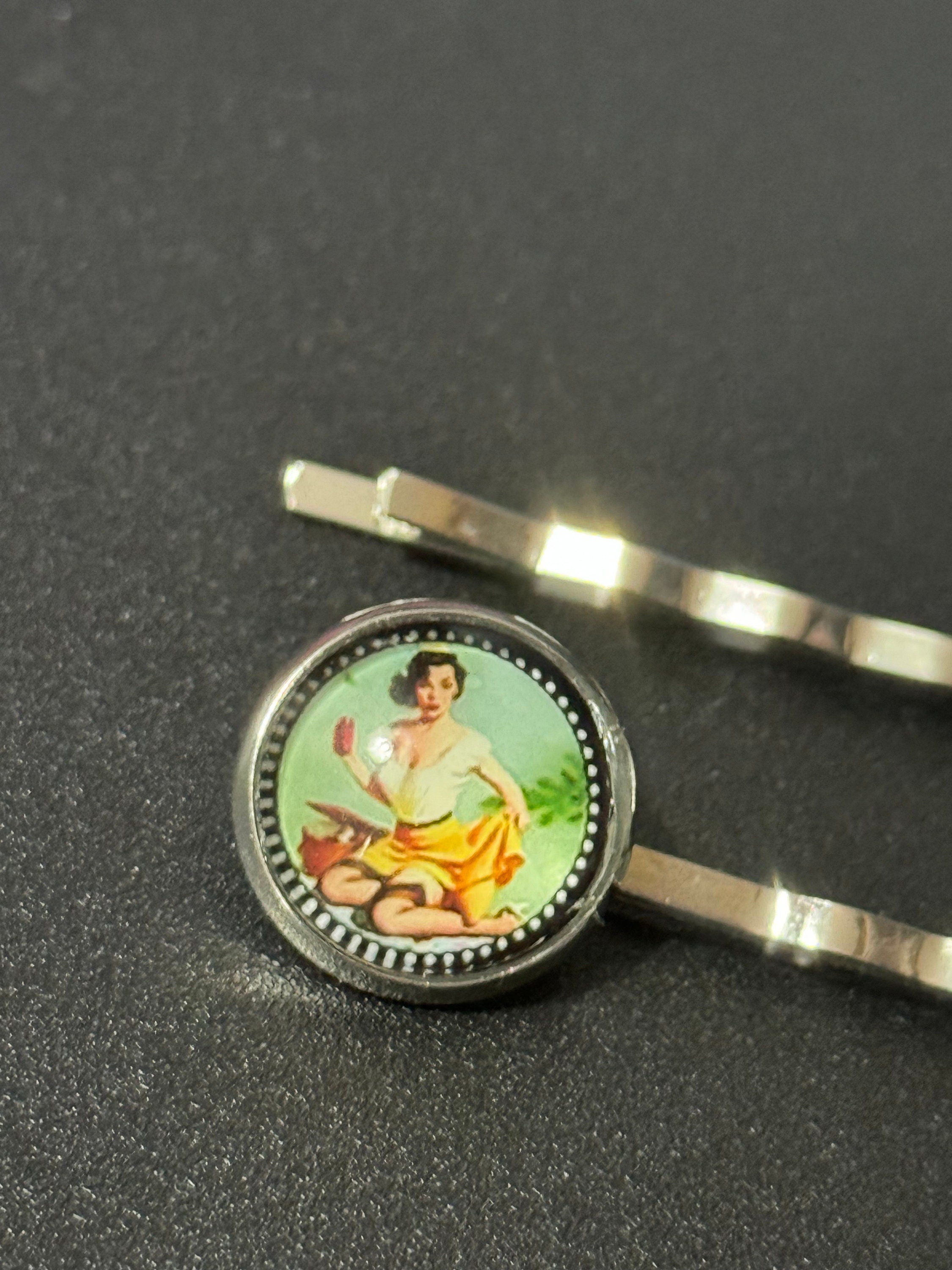 Vintage Pin Up Girl Hair Clips: Silver Tone Glamour Slides