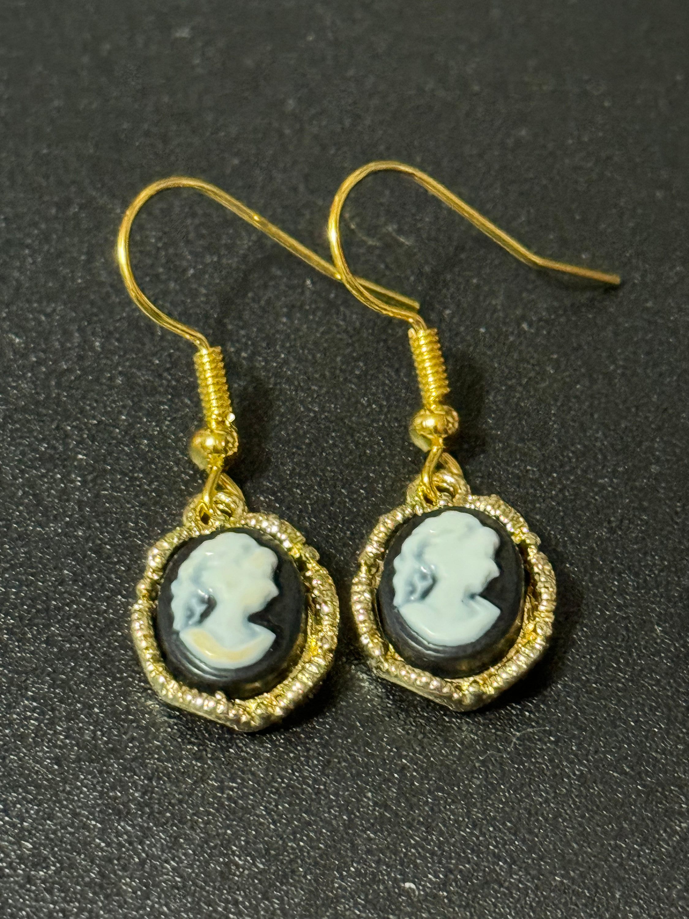 gold tone small black and white CAMEO drop earrings