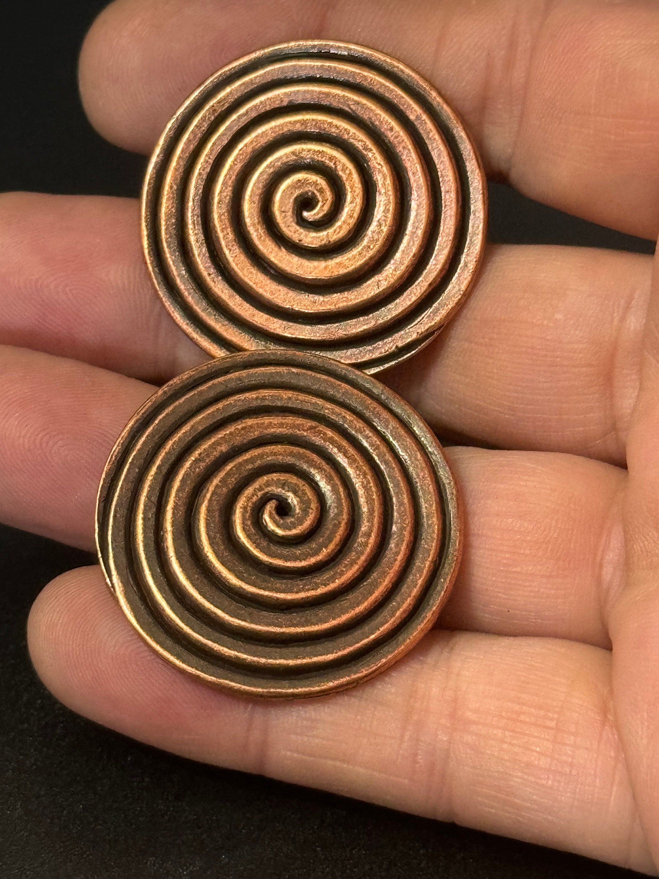 Copper disc clip on earrings, Etruscan 3.5cm round 80s period
