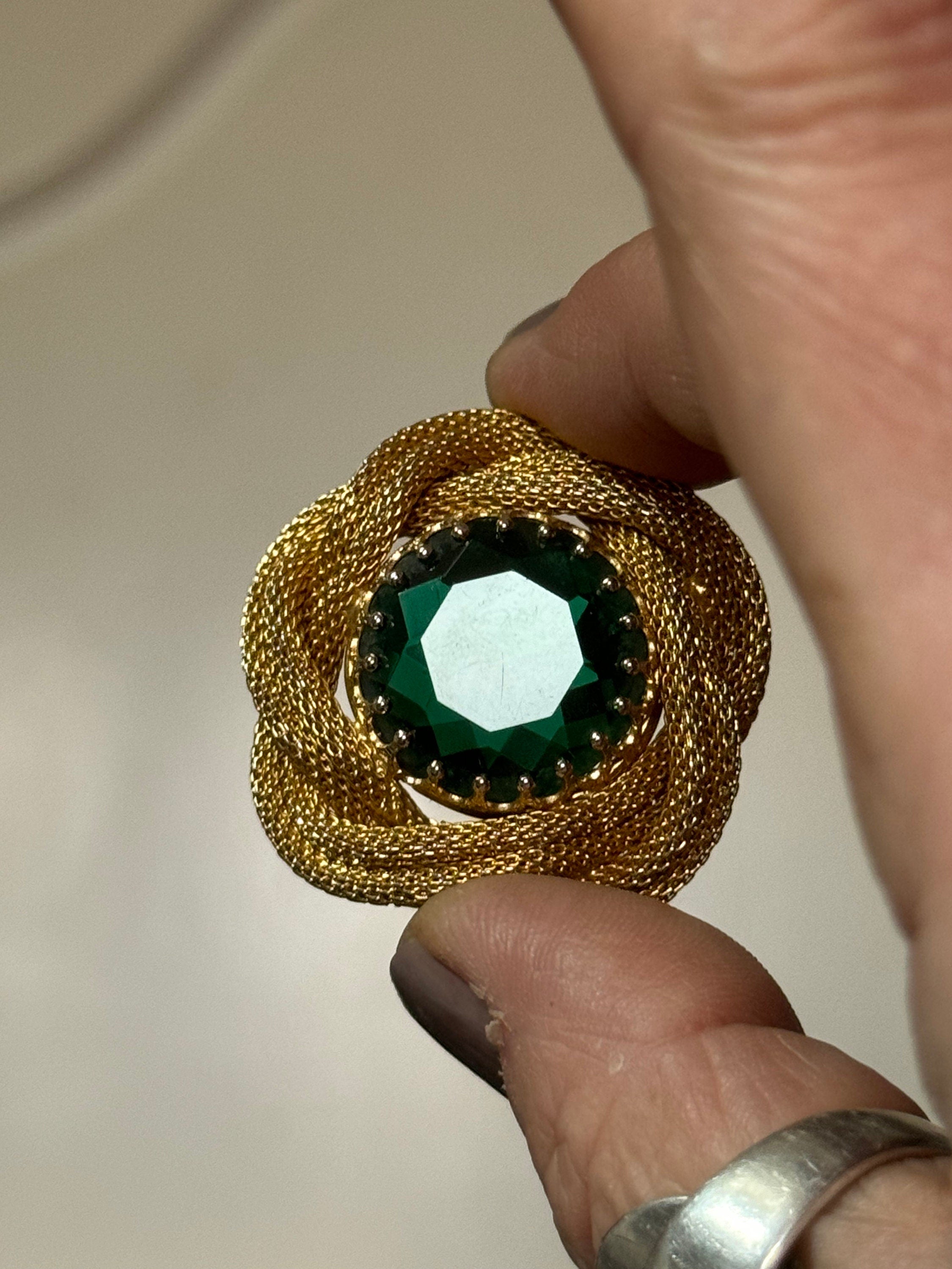 vintage modernist gold tone Green glass mesh brooch 4cm