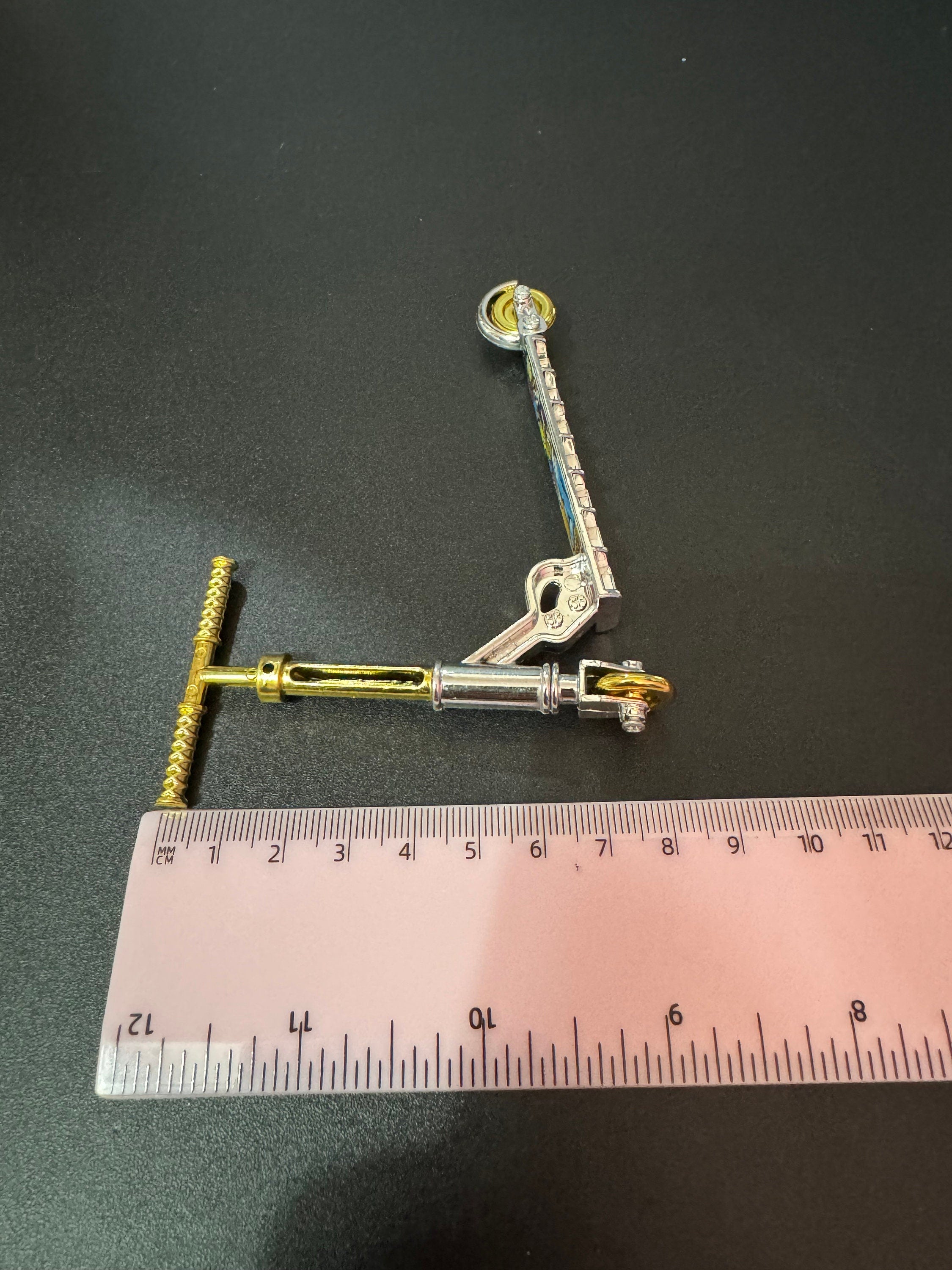Miniature Gold and silver scooter cake topper decoration plastic finger operated sports