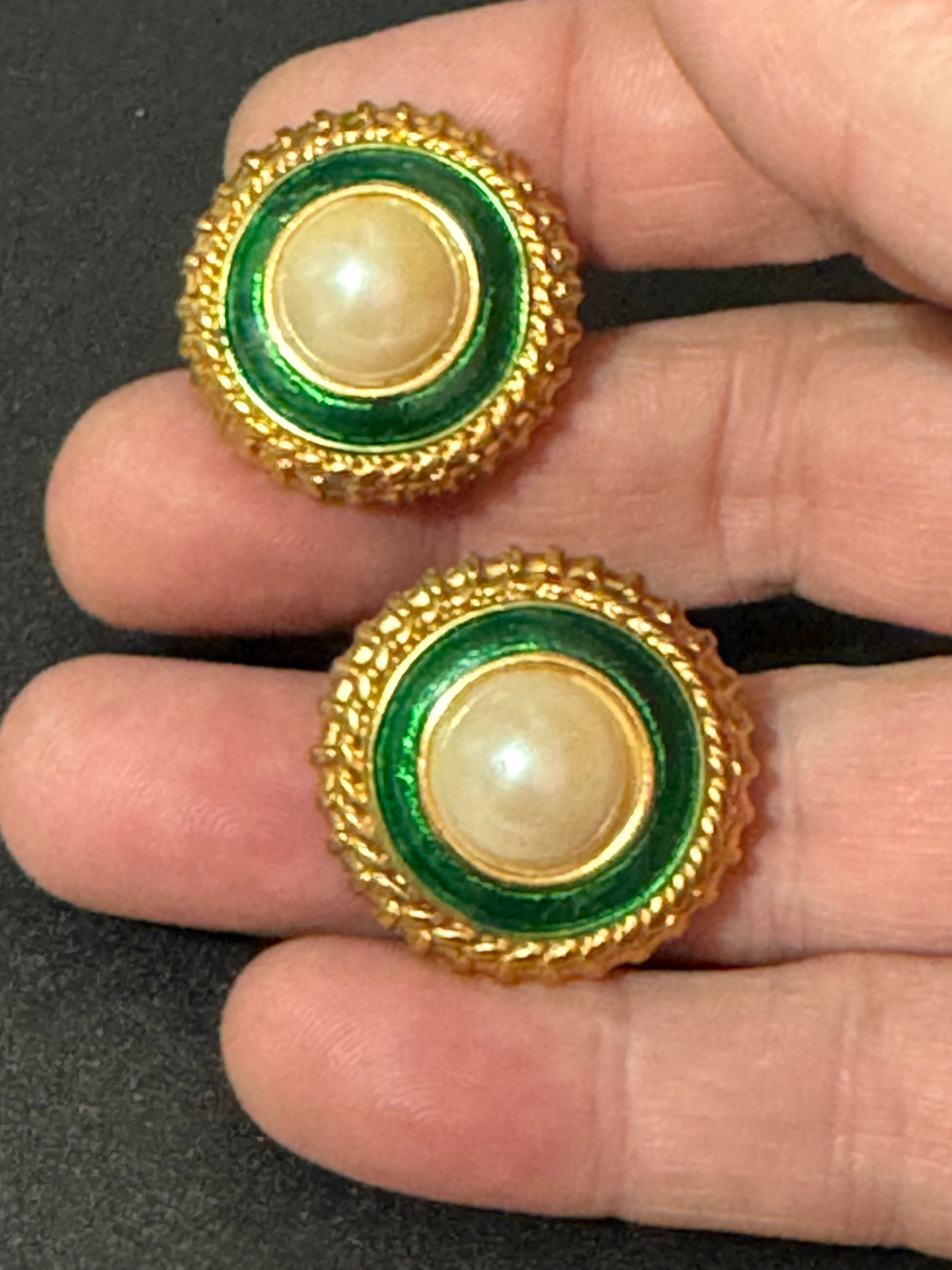 Vintage Retro 1980s Green enamel and Faux Pearl Cabuchon Clip On Gold Tone Stud Earrings Statement Runway Fashion Studs