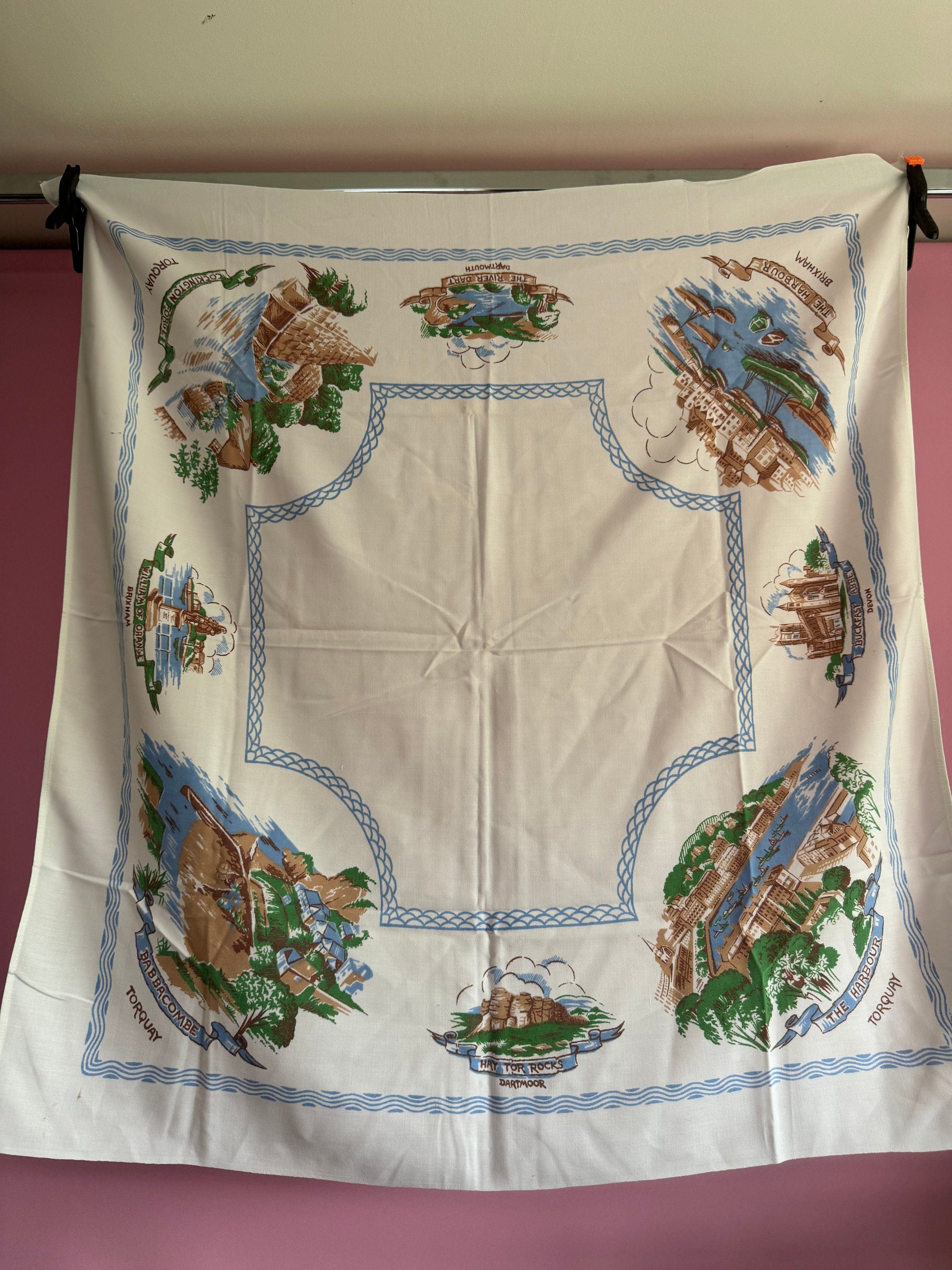 33” DEVON Vintage printed souvenir tablecloth towns landmarks