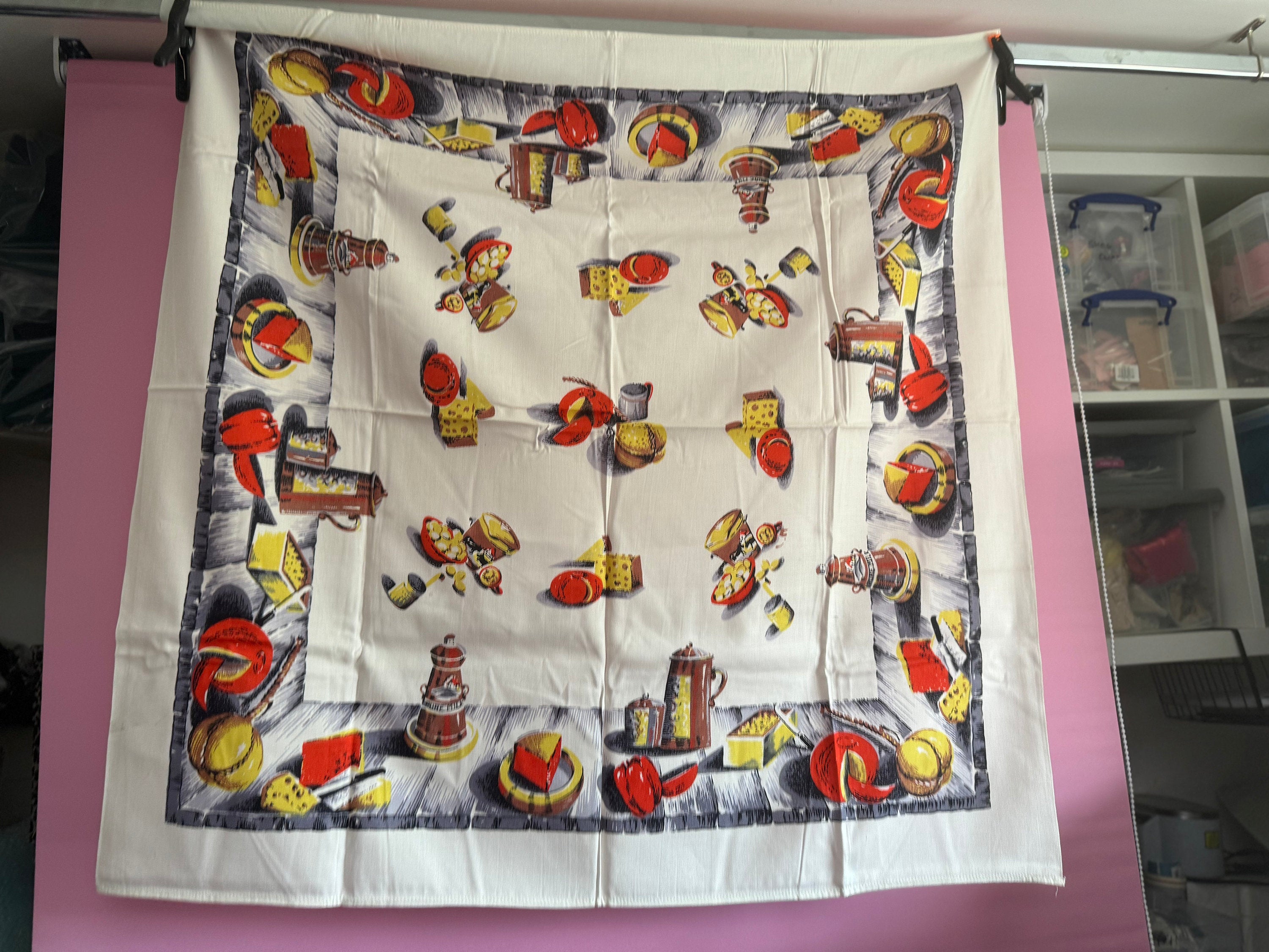 36” novelty cheese cheeses Vintage printed souvenir tablecloth