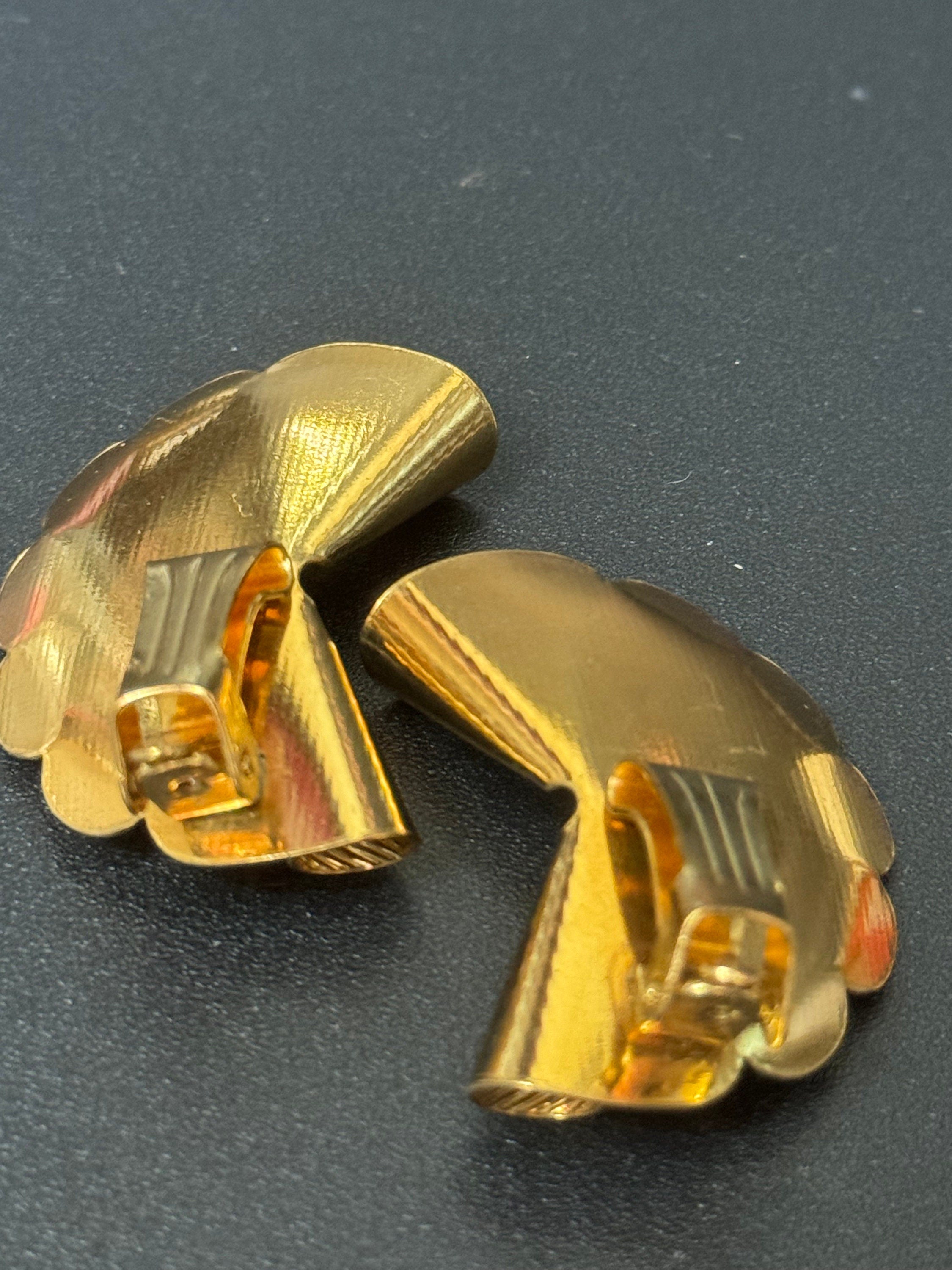 True vintage signed KIGU of London Scalloped oversized fan Clip on earrings 22ct gold plated old shop stock from 1950s