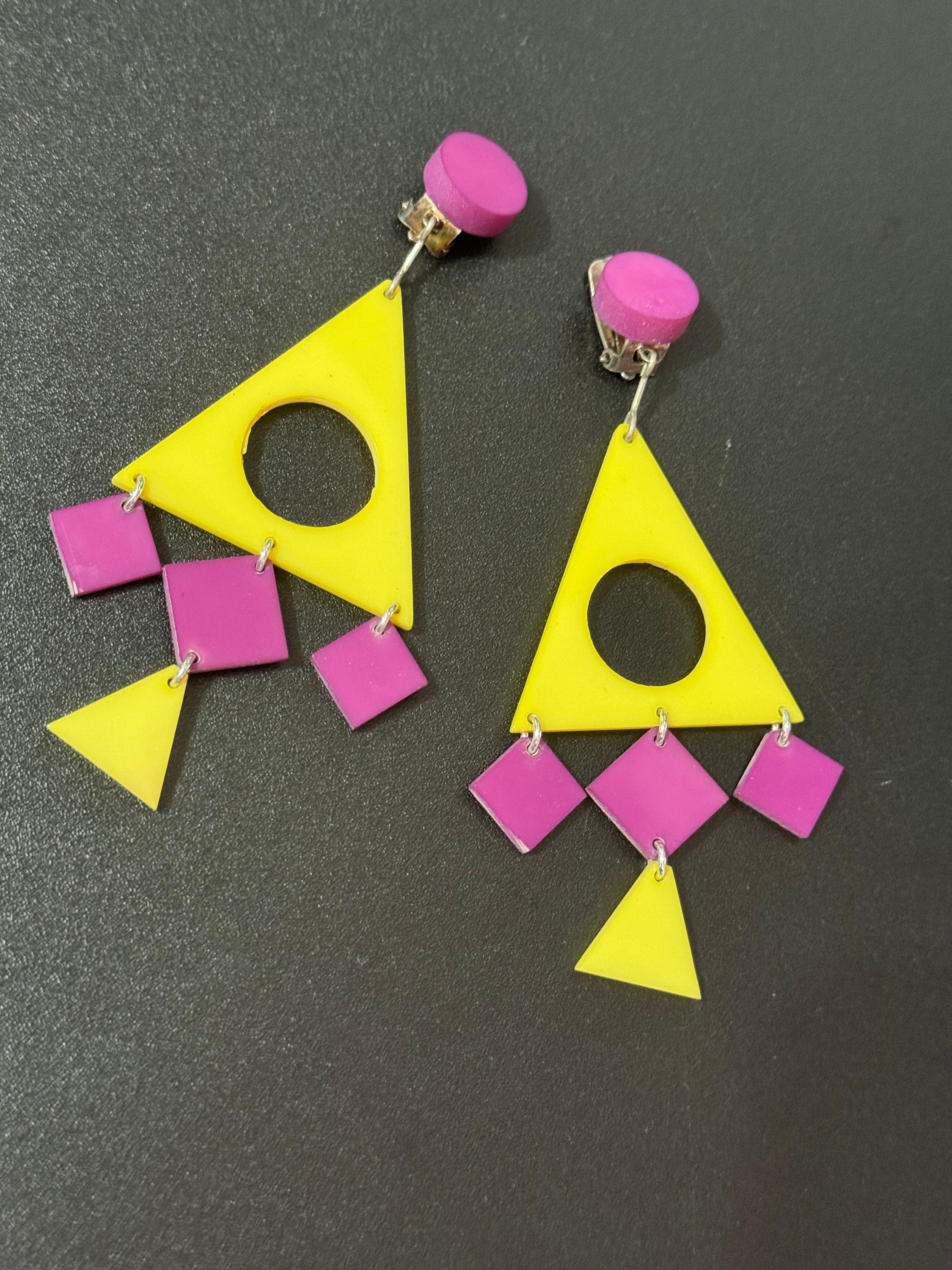 true vintage 1960s French early plastic clip on earrings dangly earrings purple and yellow geometric
