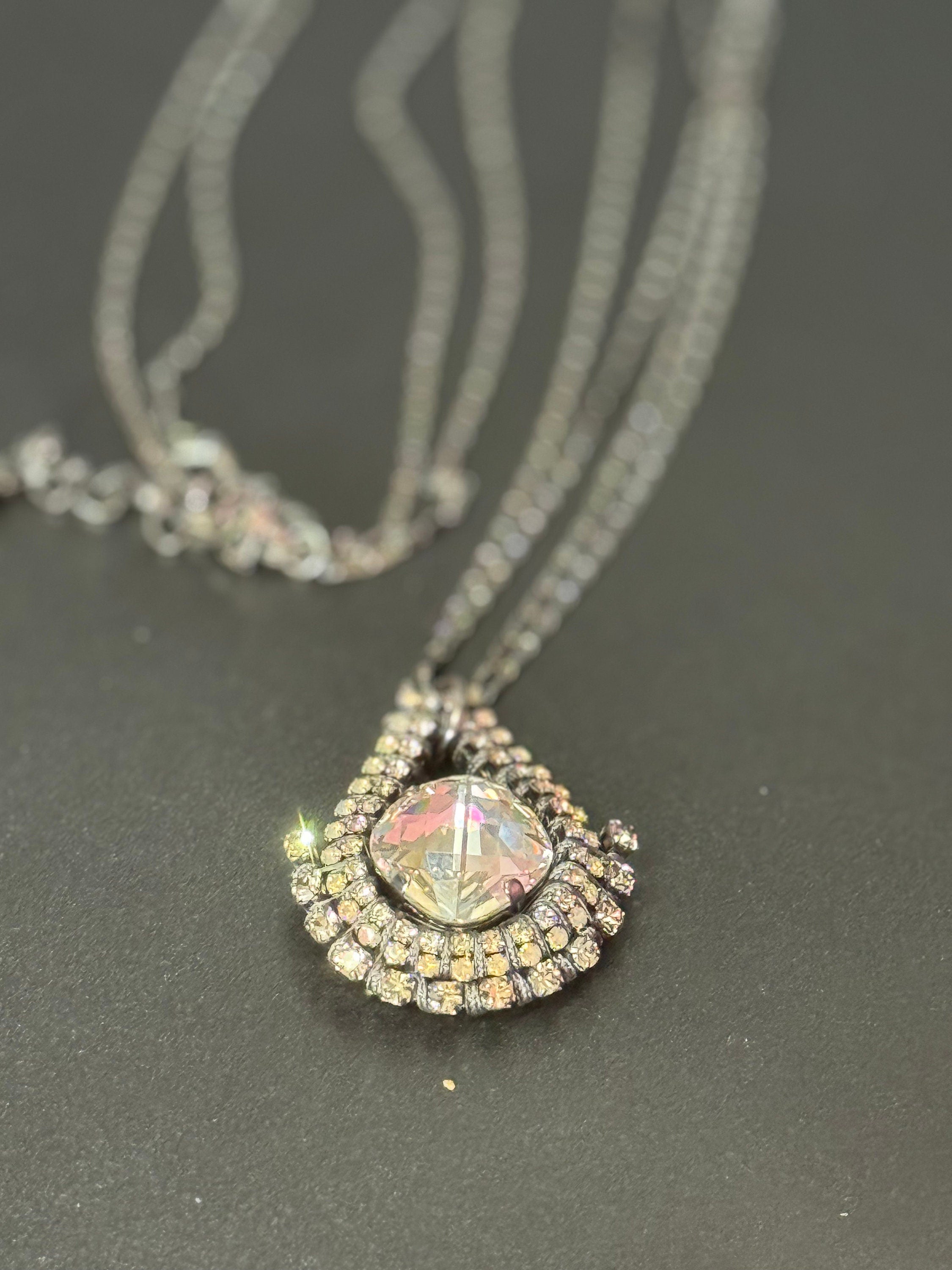 Retro clear Swarovski Crystal dark grey silver tone diamanté teardrop necklace designer