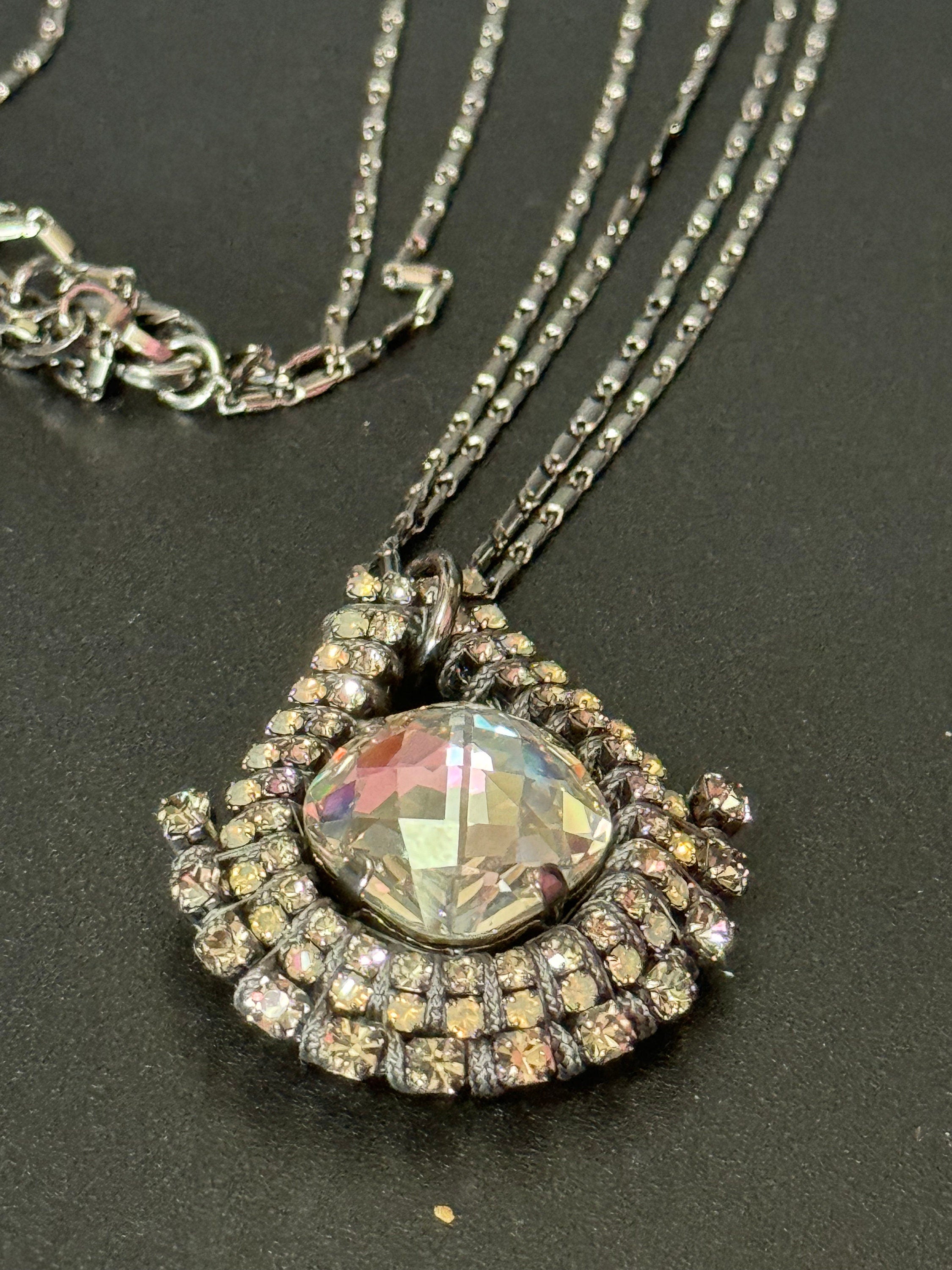 Retro clear Swarovski Crystal dark grey silver tone diamanté teardrop necklace designer