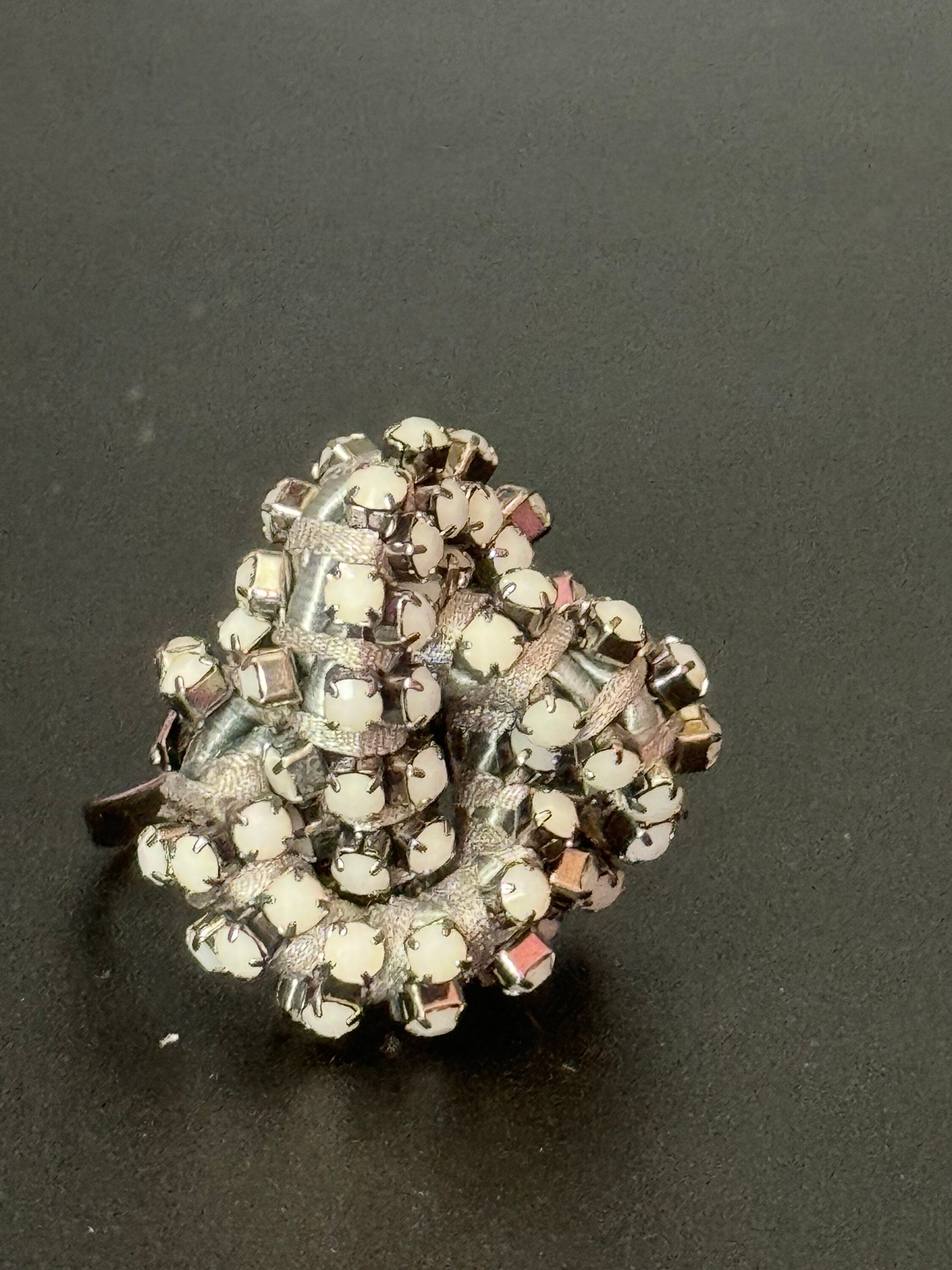 Retro white Swarovski Crystal silver tone oversized knot cocktail ring adjustable designer