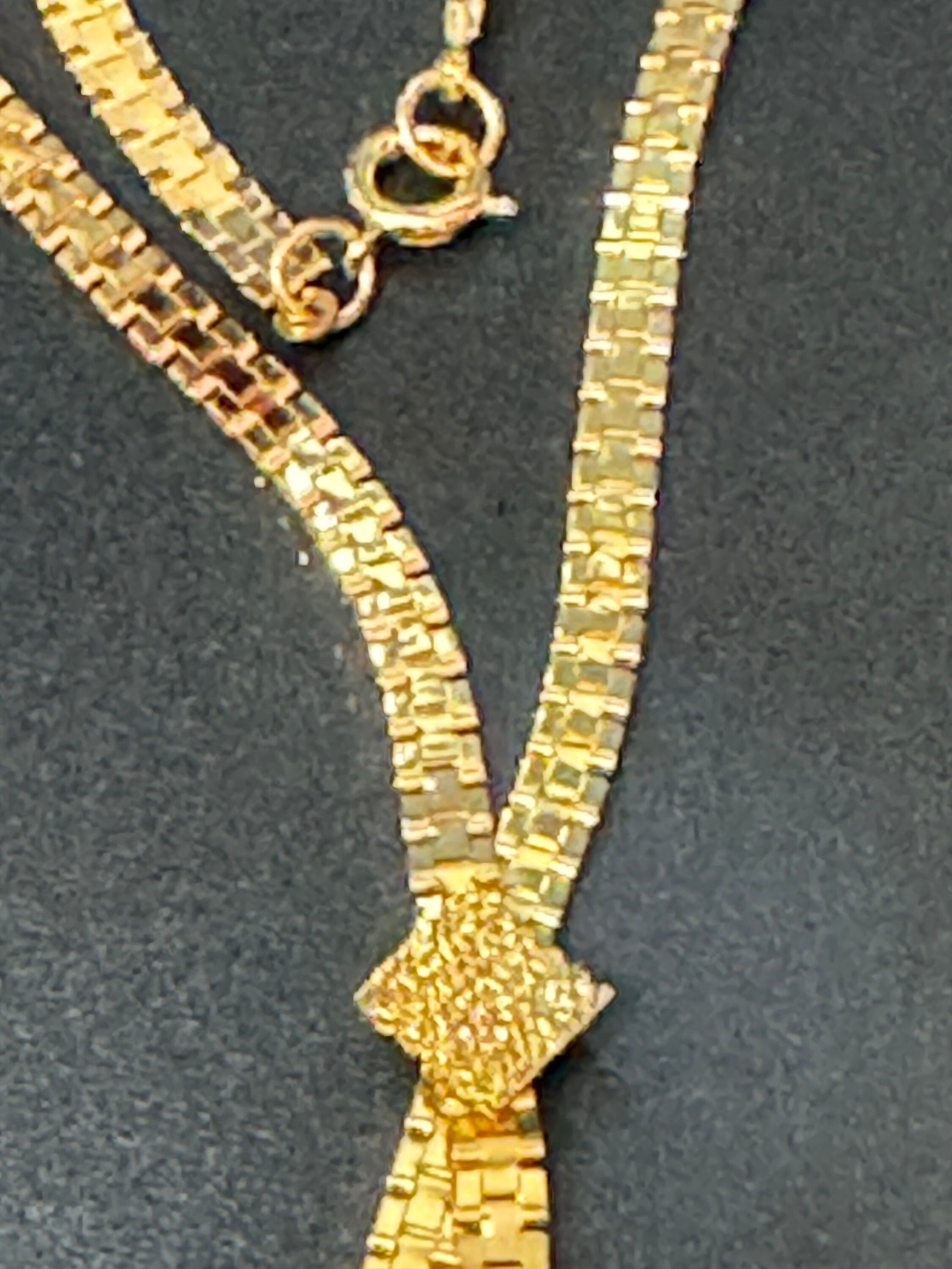 true Vintage pristine 1970s gold Tone fancy link chain lariat crystal negligee drop necklace old shop stock