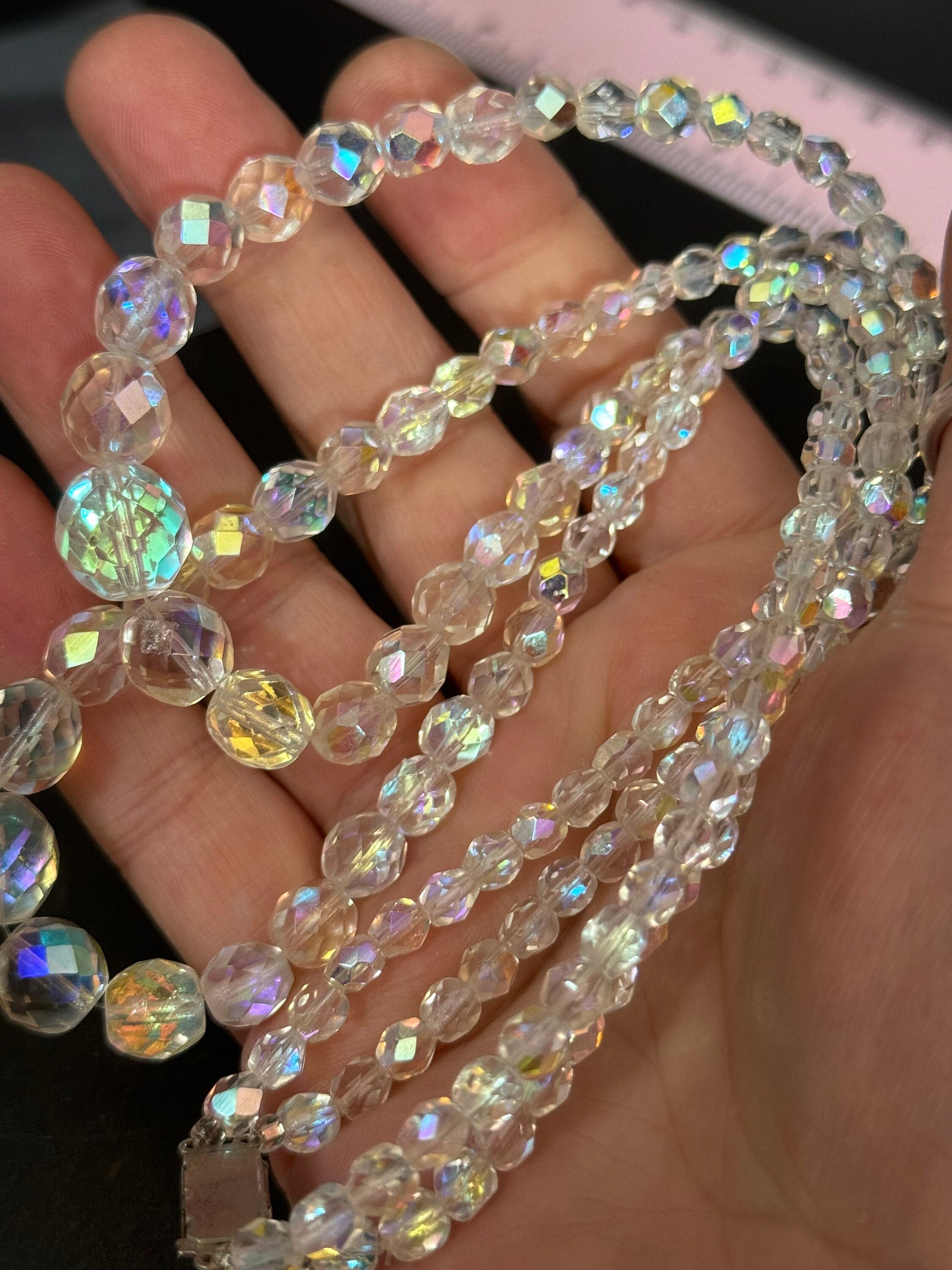 Vintage 1950s Aurora Borealis Crystal Bead Necklace (46cm)