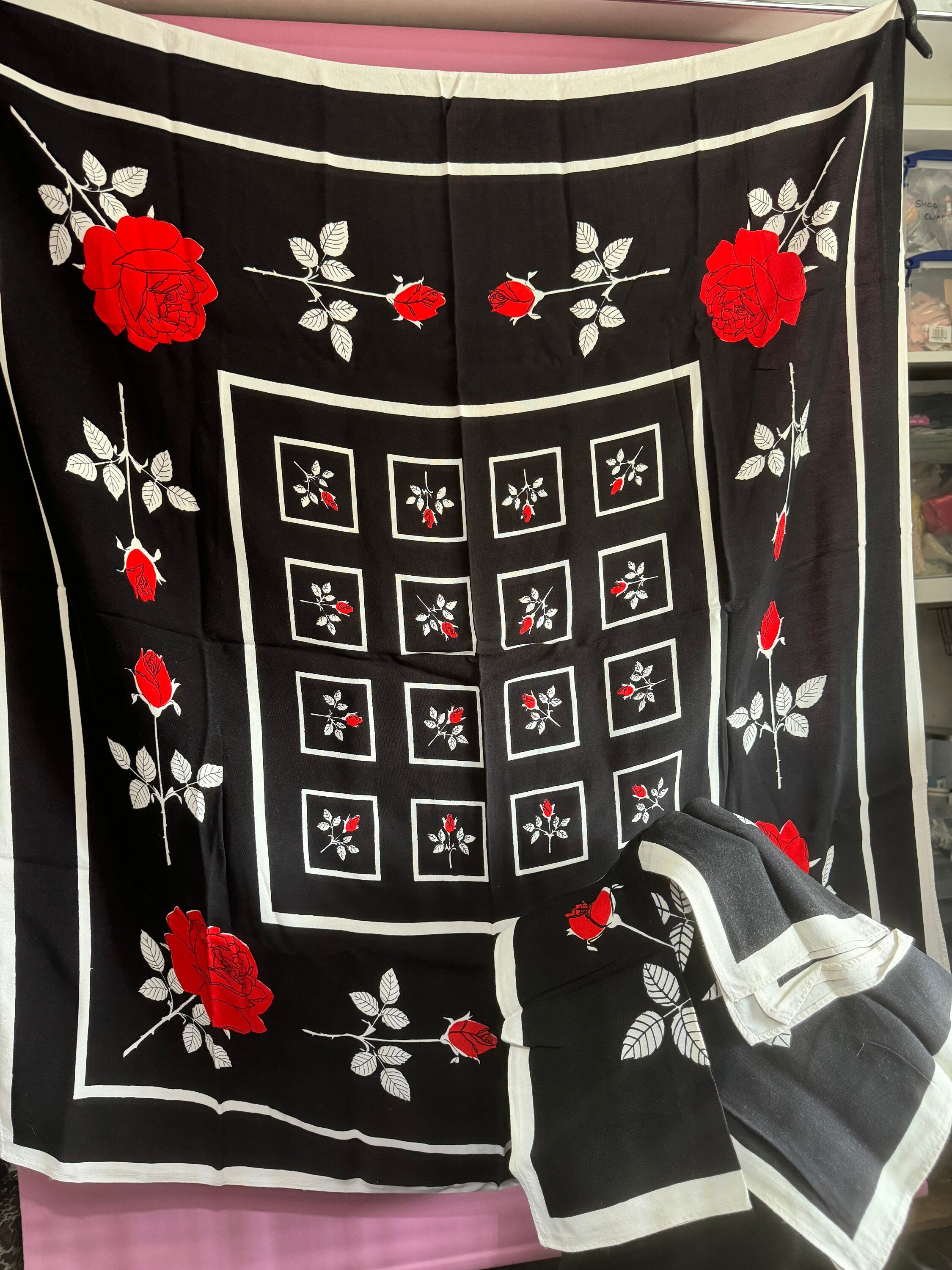 Vintage Floral Tablecloth: Black, White & Red Roses, 4 Napkins (47" Square)