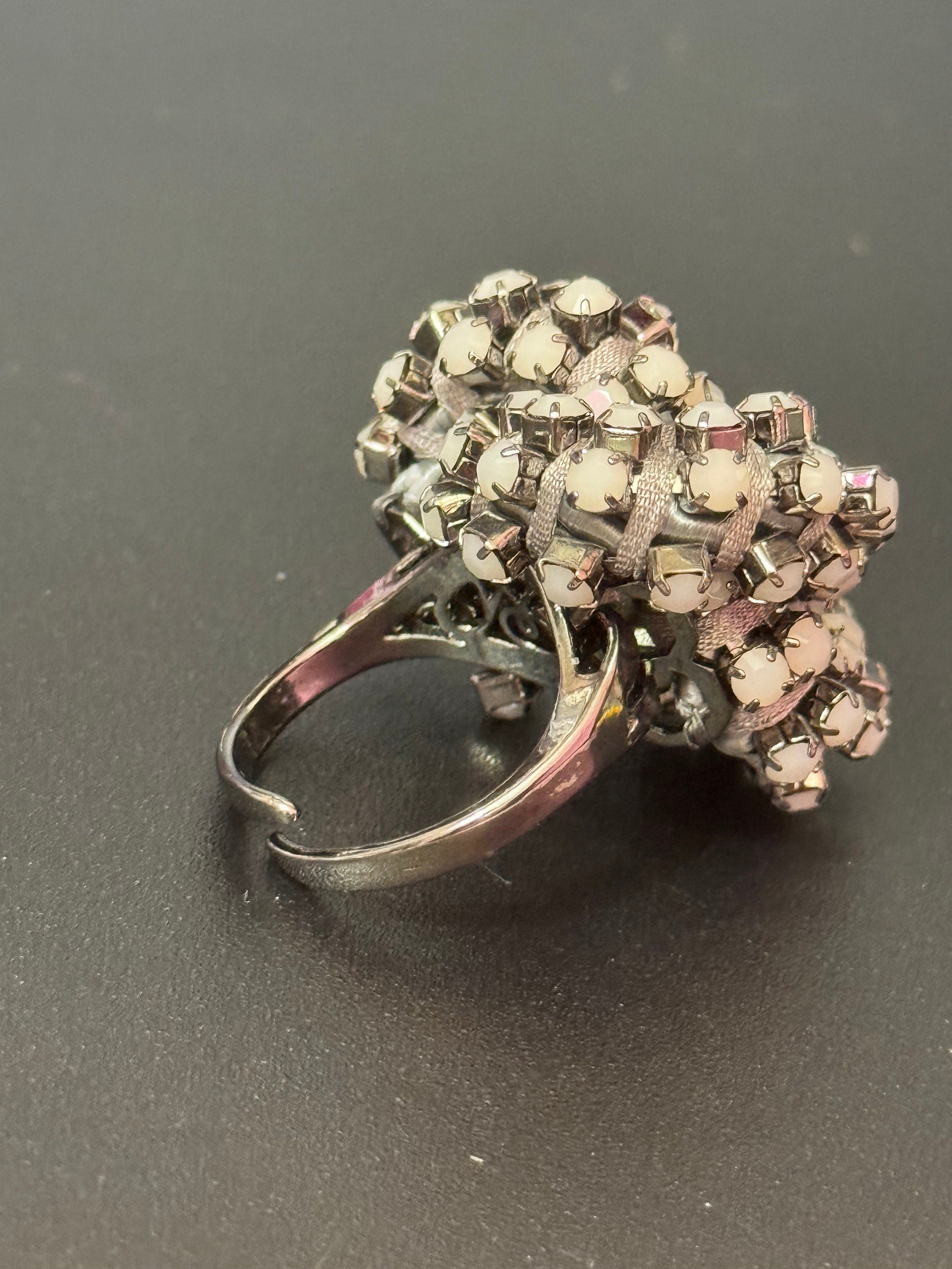 Retro white Swarovski Crystal silver tone oversized knot cocktail ring adjustable designer