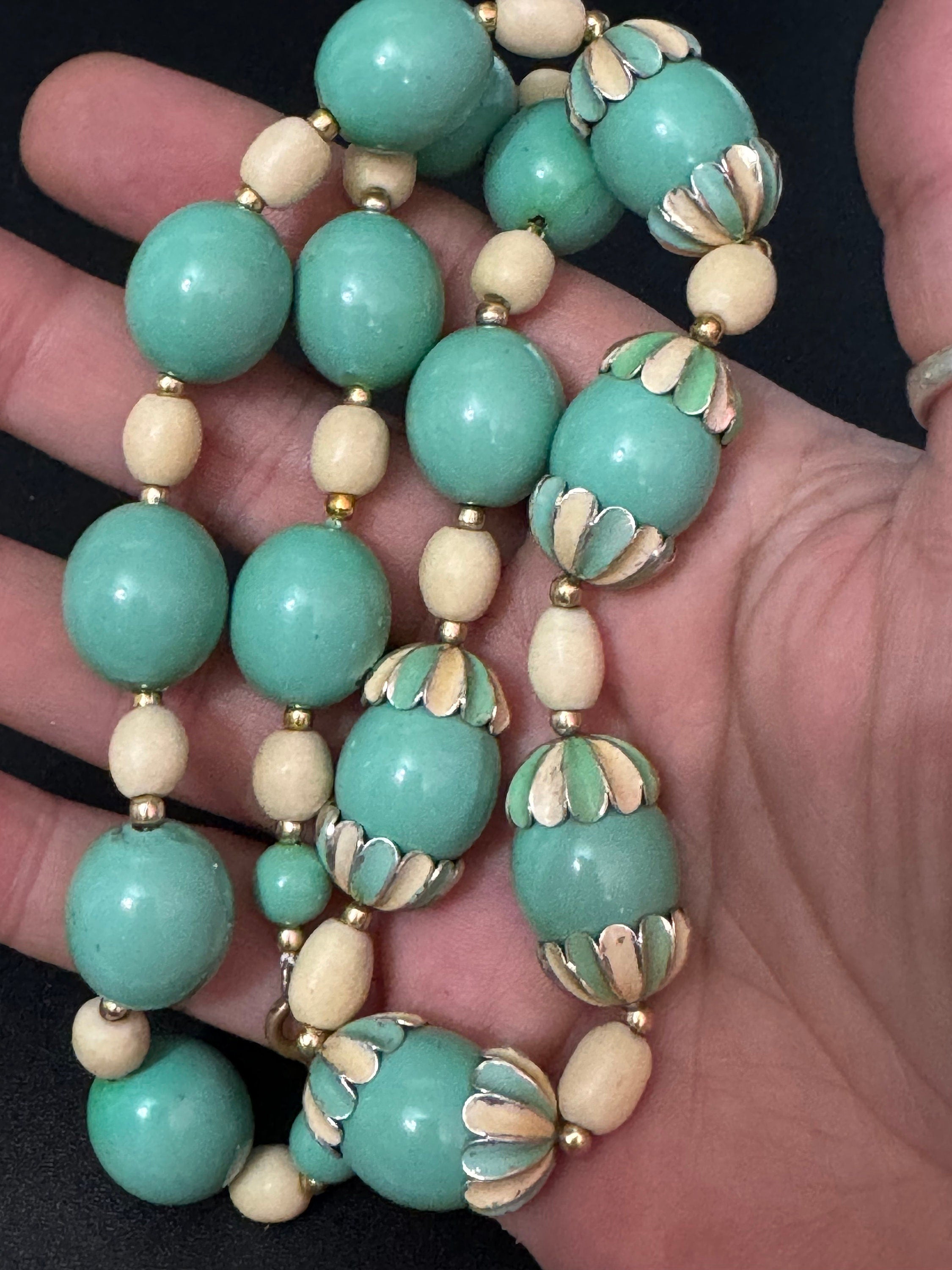 Vintage Mid Century Gold Tone Cuff Bracelet: Emerald Green Diamanté Leaves