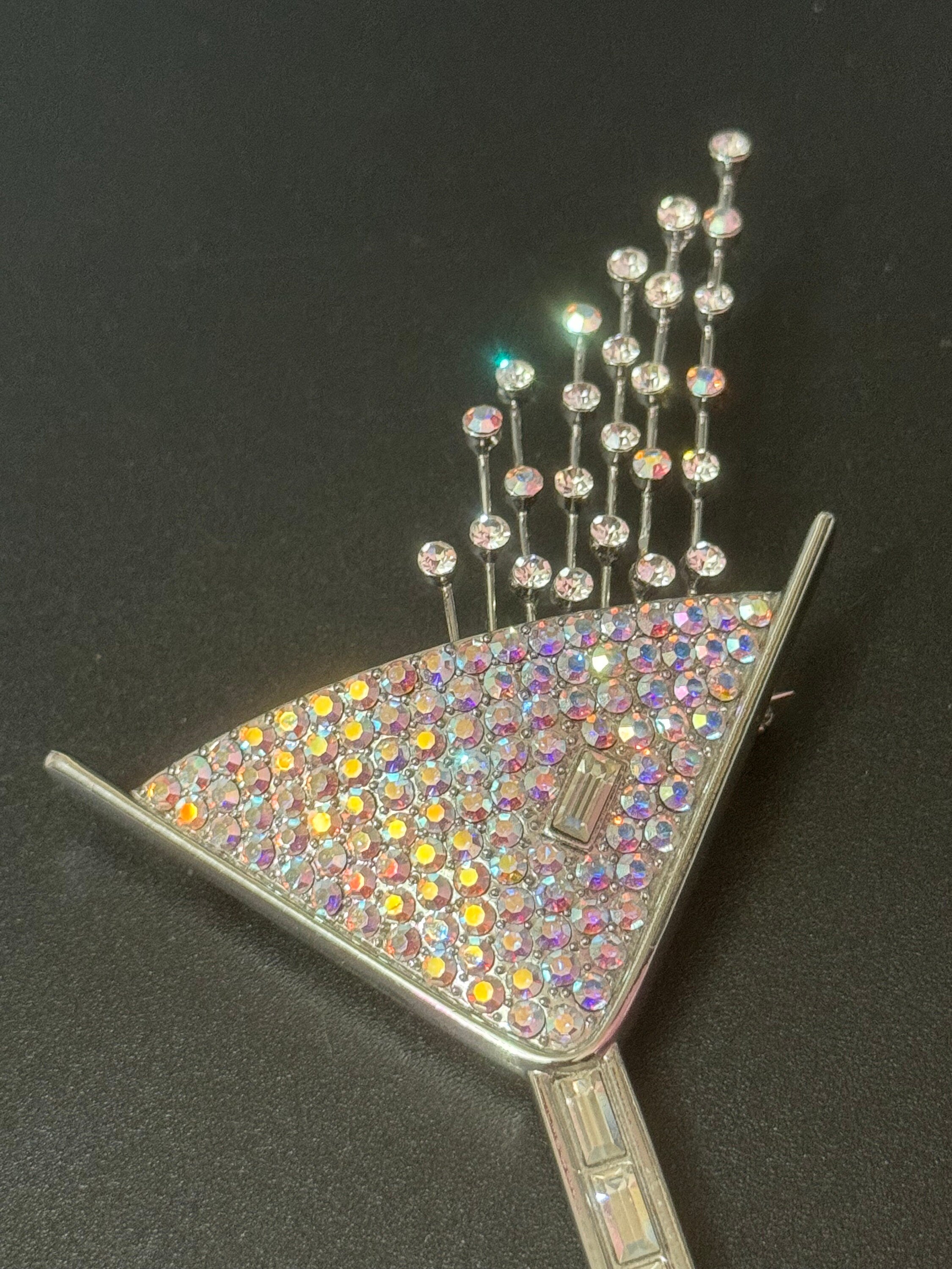 Signed butler and Wilson AB aurora borealis rainbow diamanté champagne cocktail glass brooch 12cm