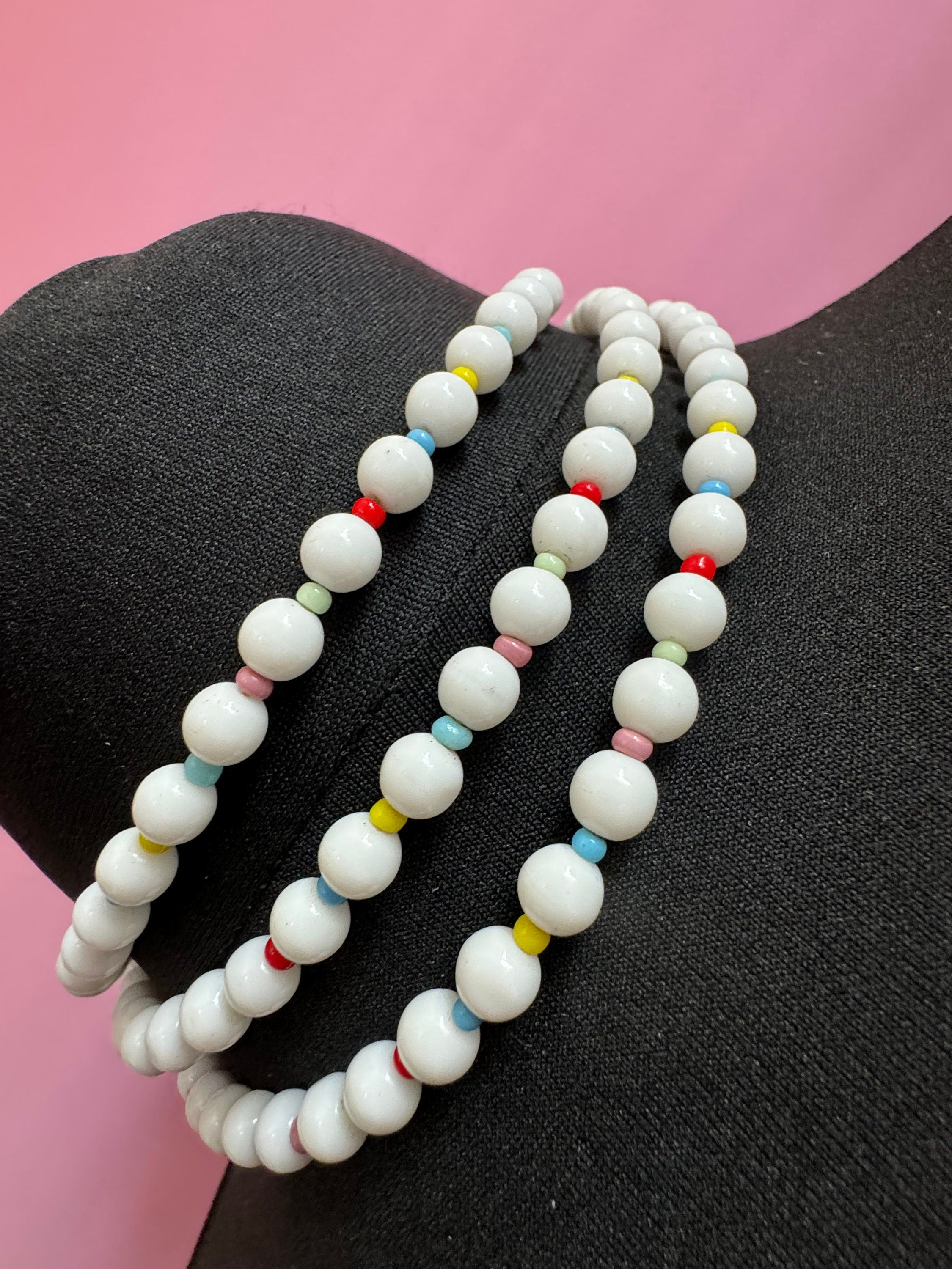 Vintage 125cm flapper length long White milk glass round beaded layering necklace with coloured seed beads red yellow pink blue