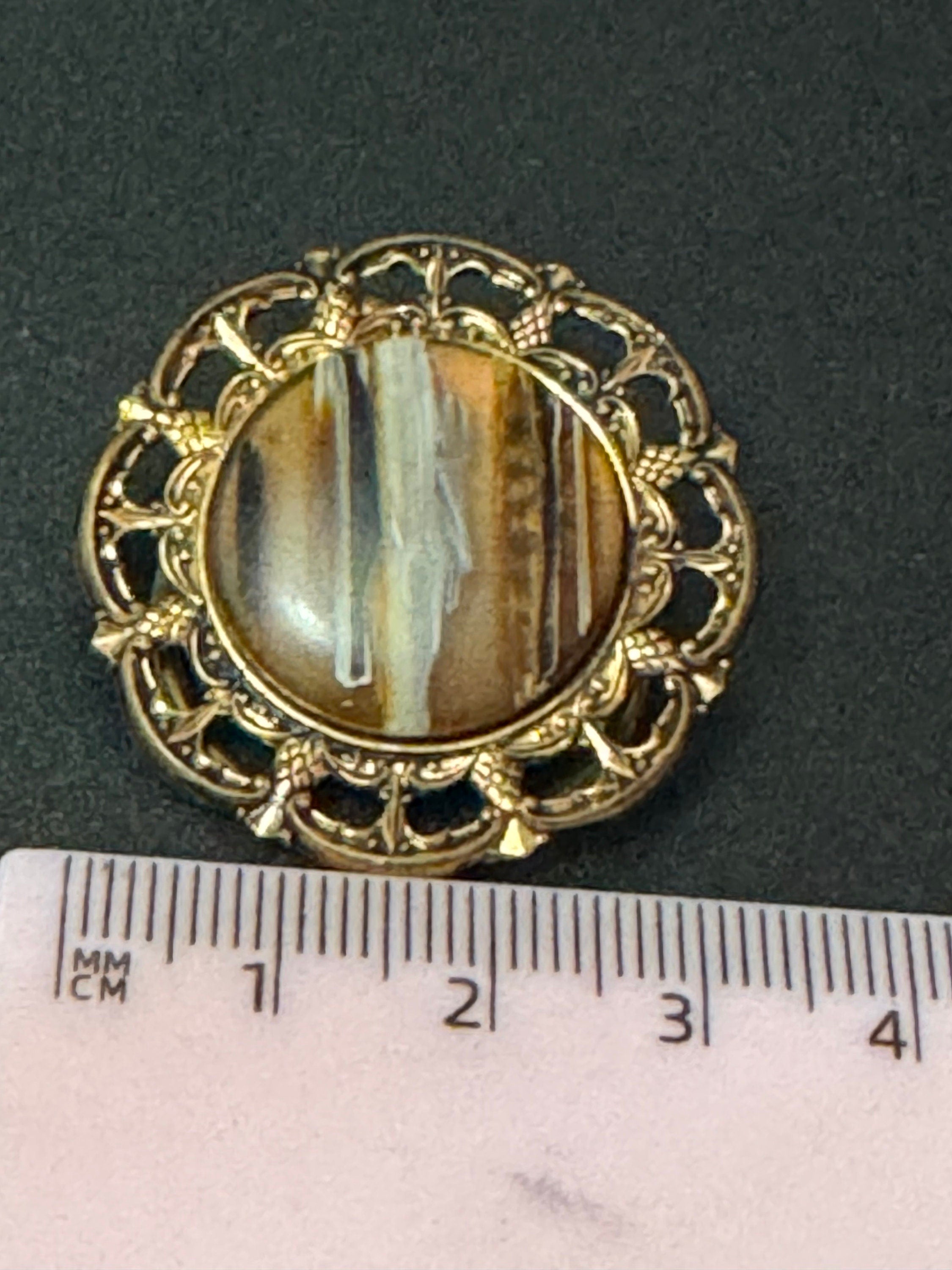 Vintage Gold Celtic Scarf Ring faux agate brown cabochon