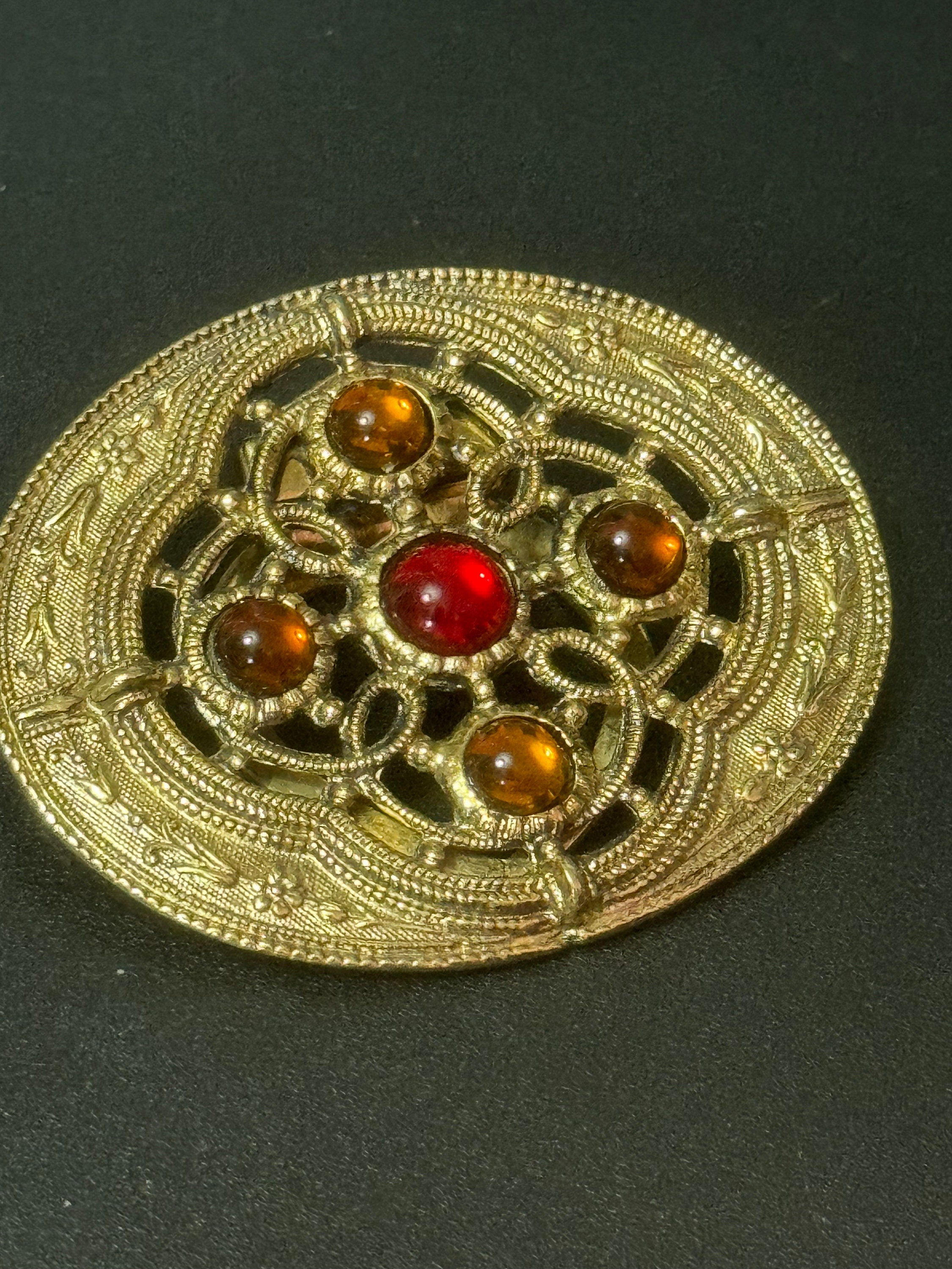 Ruby rhinestone Scarf Clip: gold tone