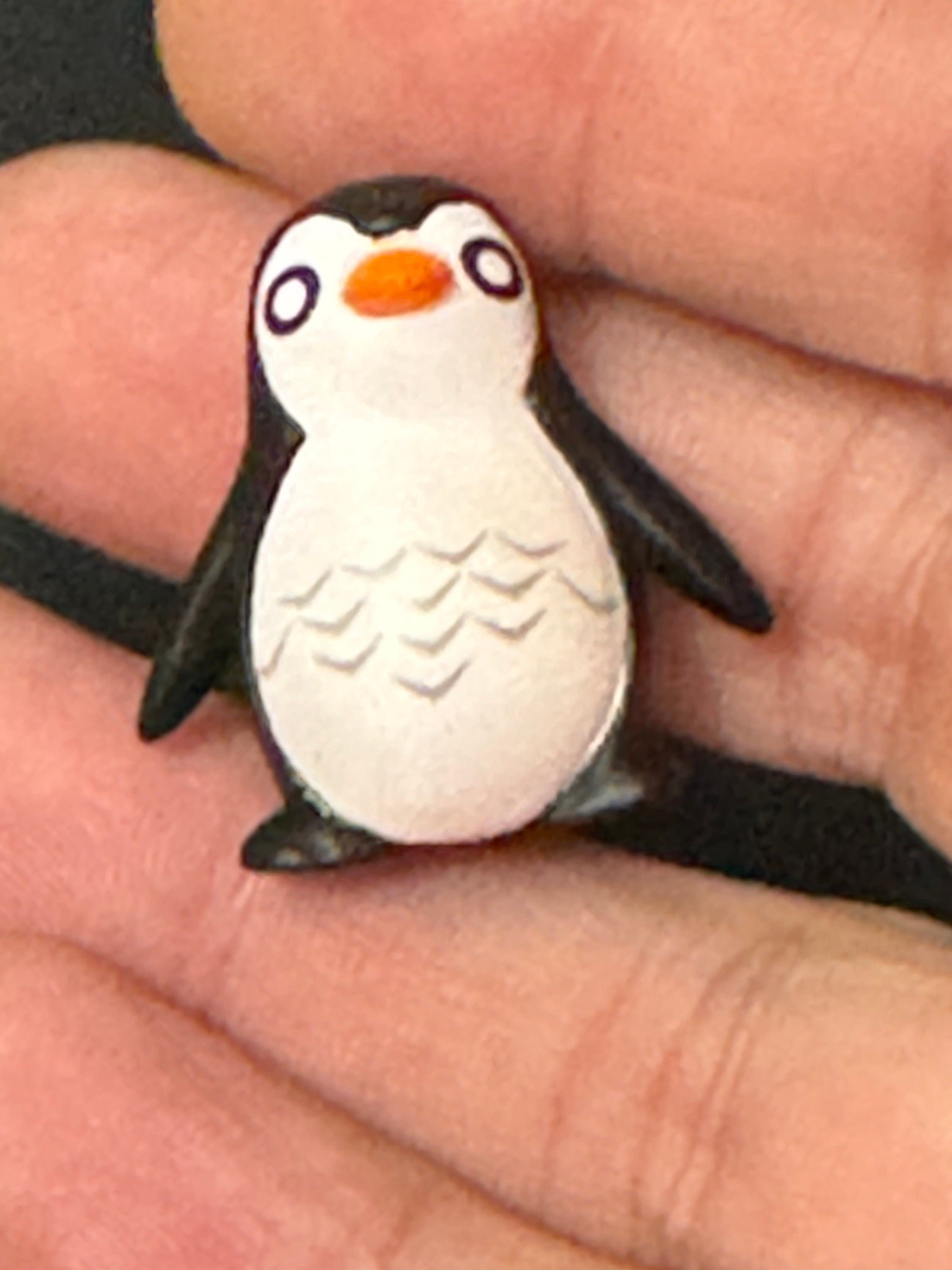 1 x miniature PENGUIN cake topper decoration, Christmas craft