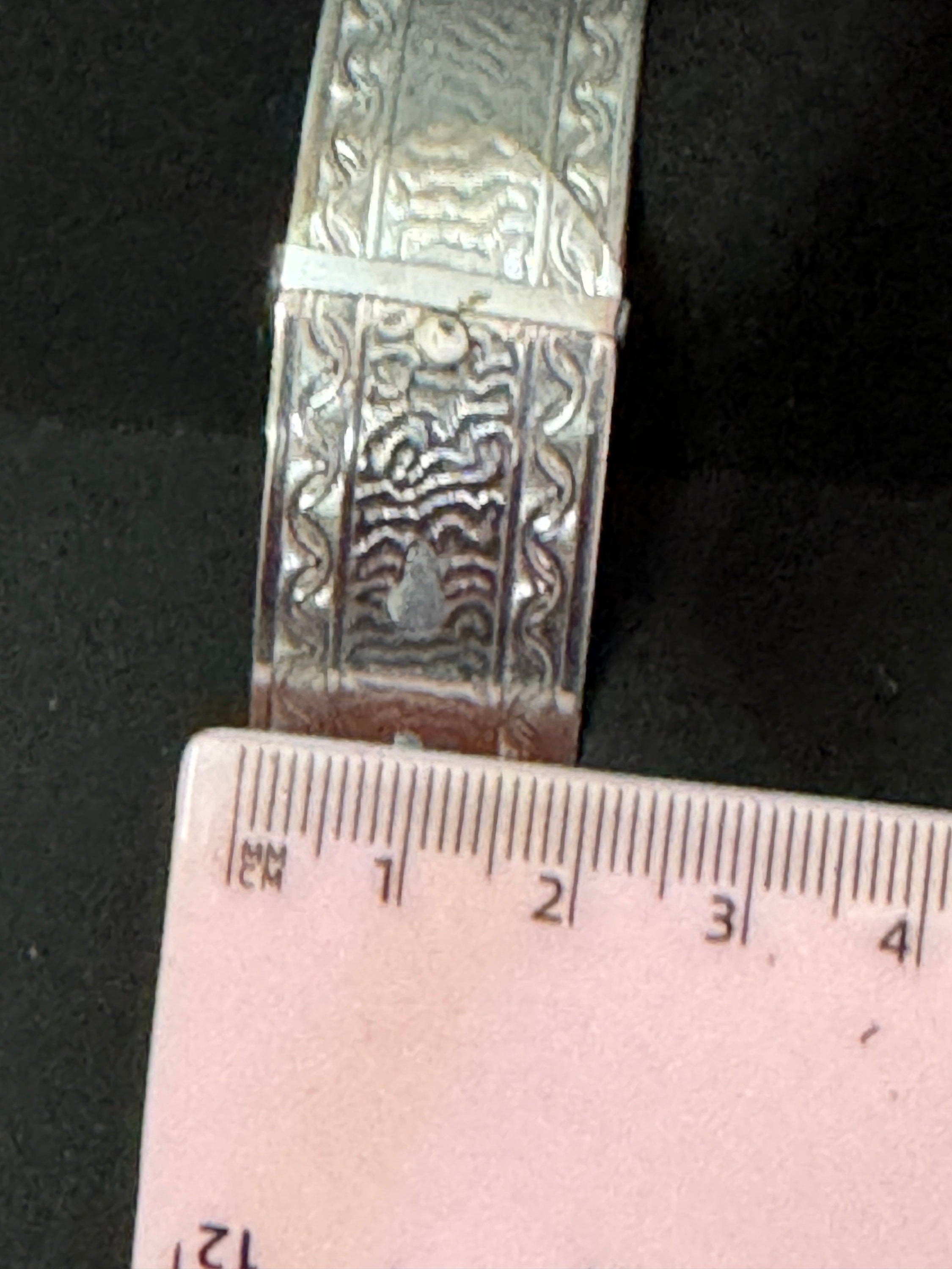 Art Deco Belt Buckle Bangle: Vintage Silver Tone Bracelet