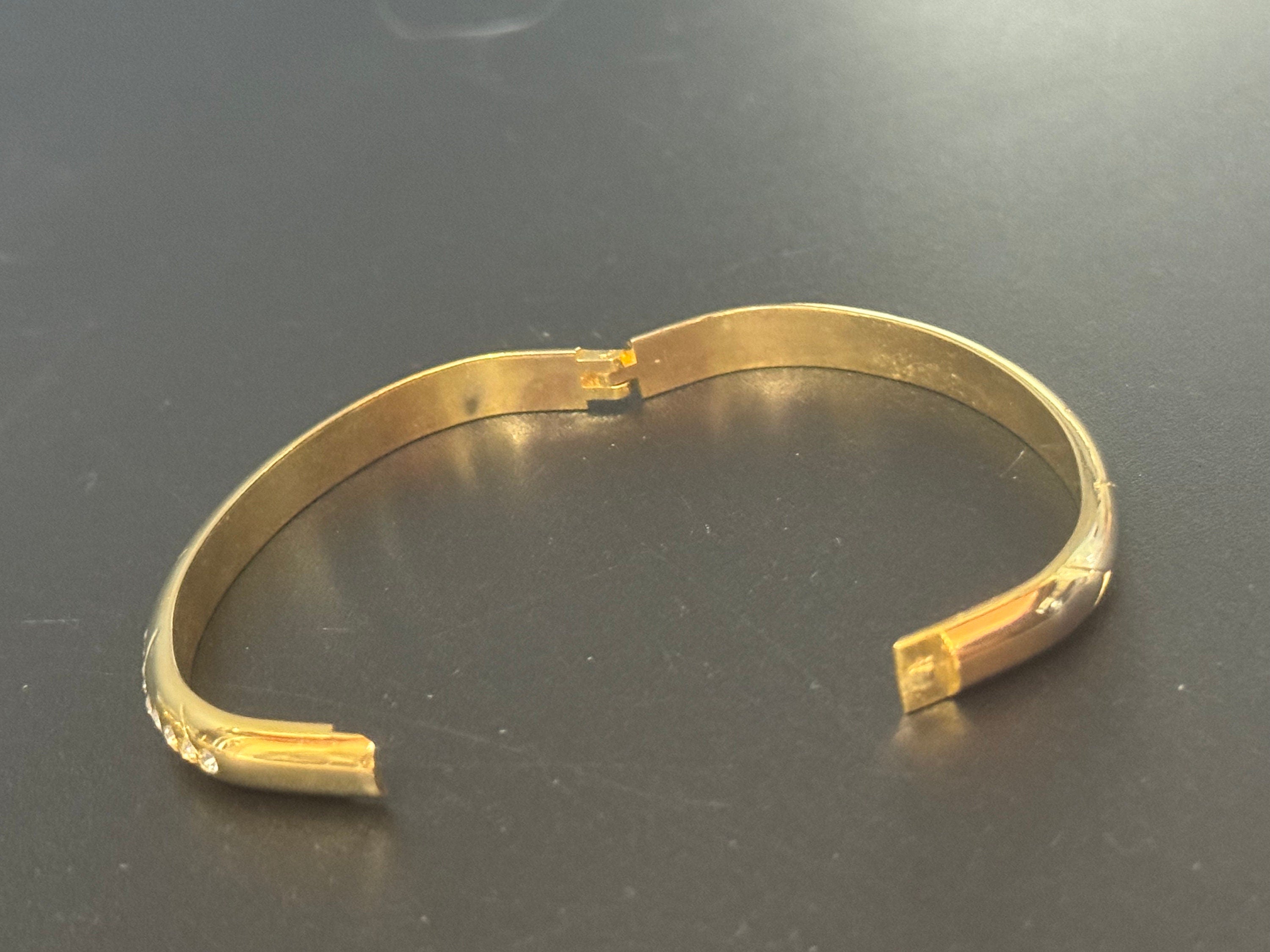 square clear diamanté crystal hinged clamper bangle