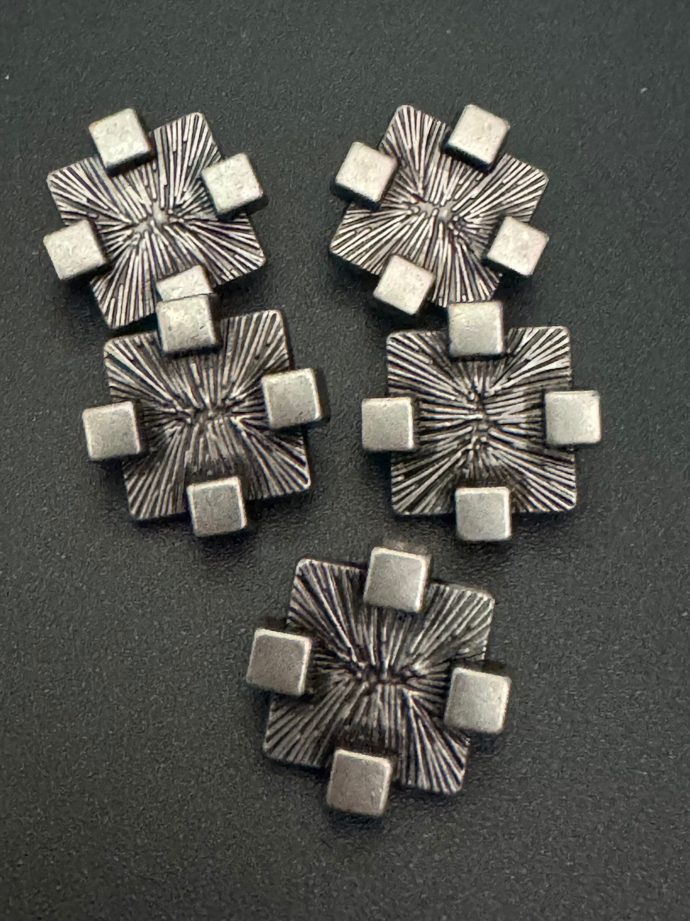 Brutalist Textured Steel Buttons: Dark Silver Geometric Metal (Pack of 5) 17mm